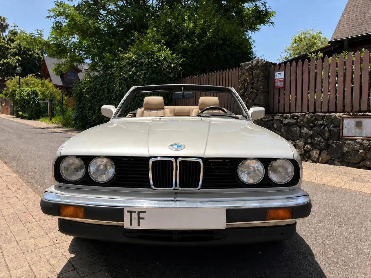 BMW 325i Cabriolet Aut., foto 7