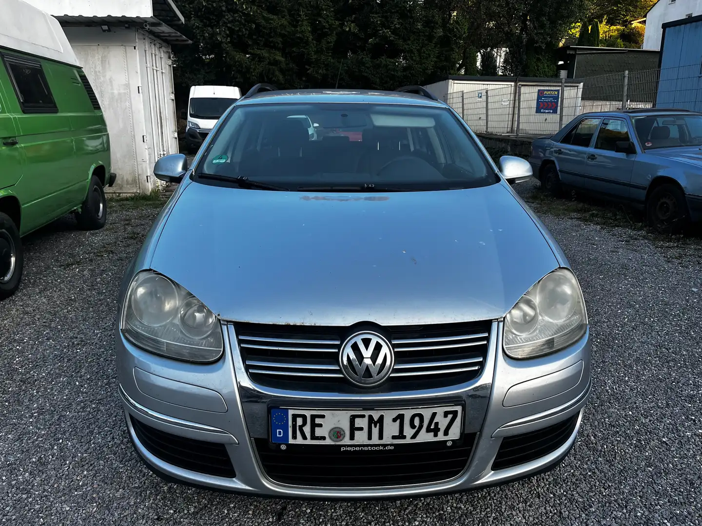 Volkswagen Golf Variant Trendline nur lange Strecke gefahren Grau - 2