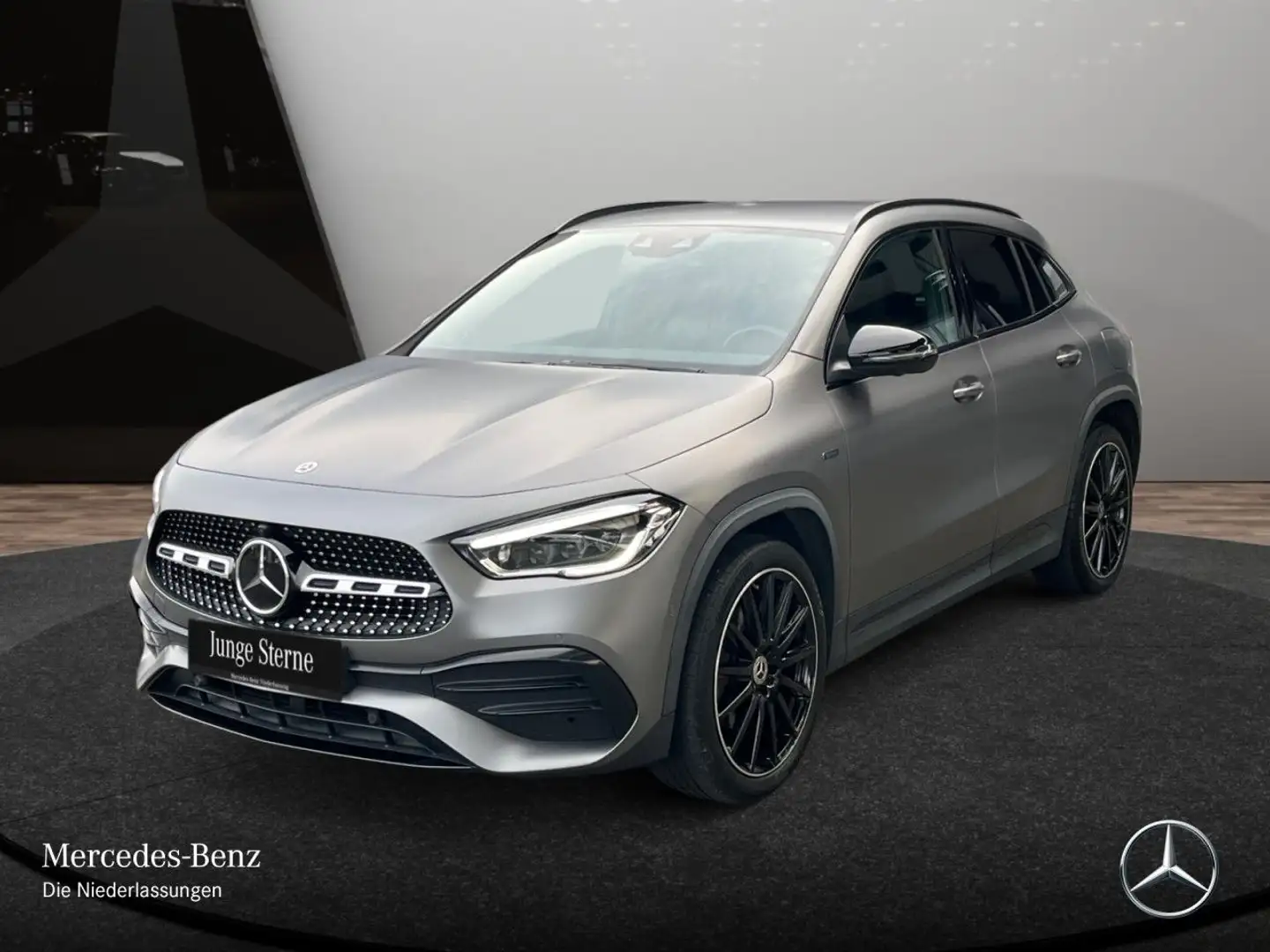 Mercedes-Benz GLA 250 e AMG+NIGHT+360°+AHK+MULTIBEAM+BURMESTER Grau - 2
