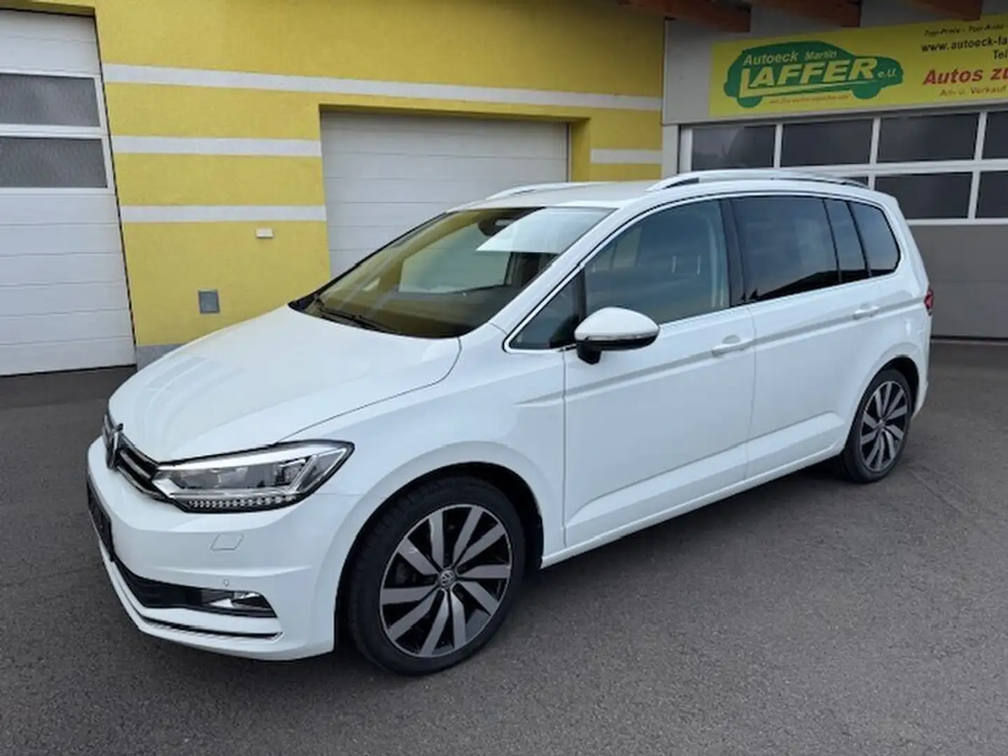 Volkswagen Touran Highline 1.6TDI DSG BMT - ACC -LED -TOP! Weiß - 1