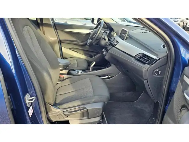 BMW X2 view 13