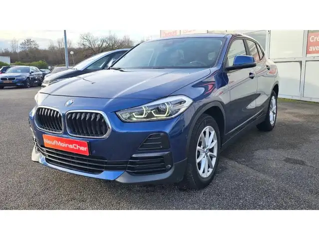 BMW X2 view 2
