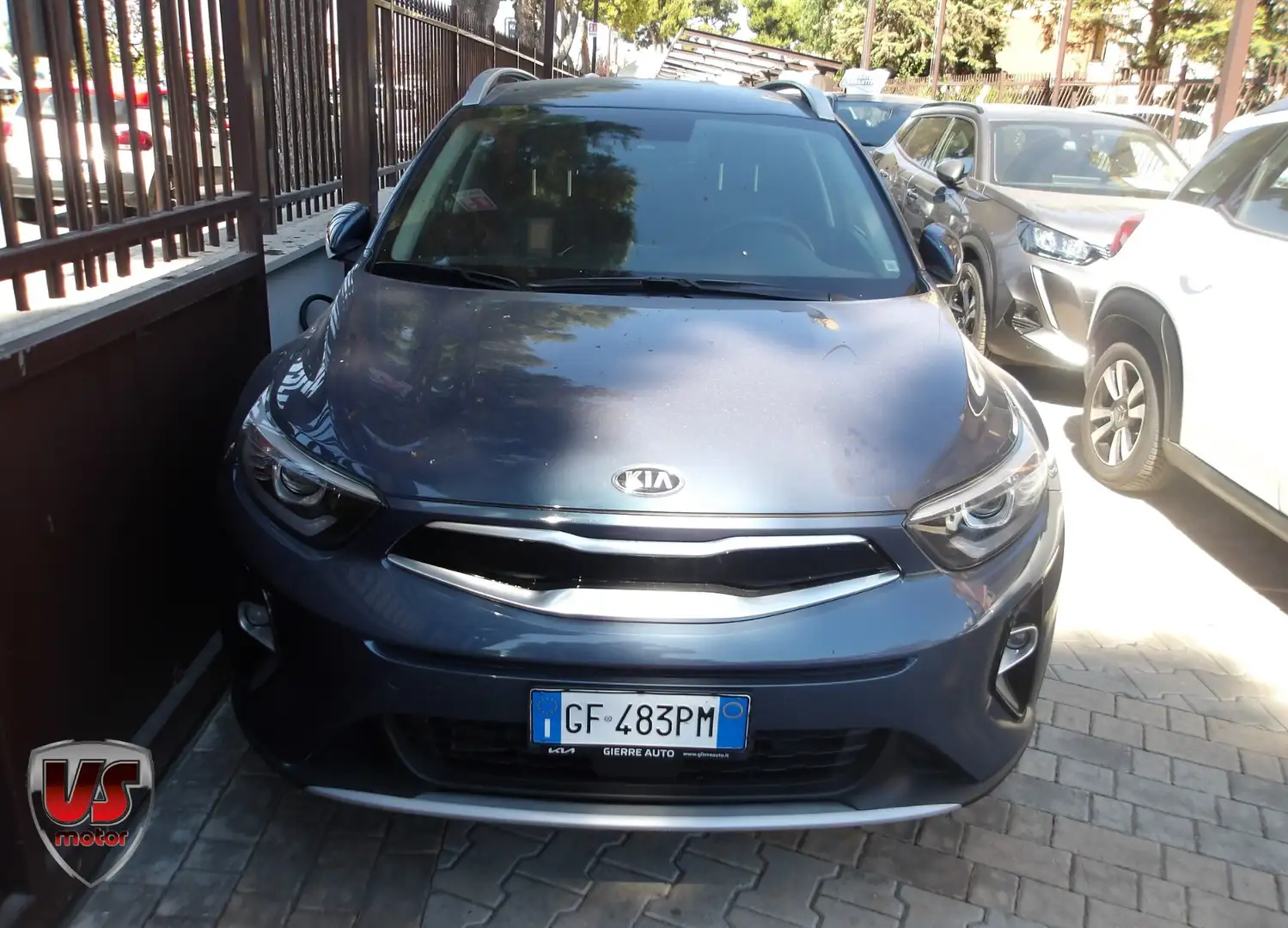 Kia Stonic 1.0 T-GDi 100 CV MHEV iMT Style Gri - 2