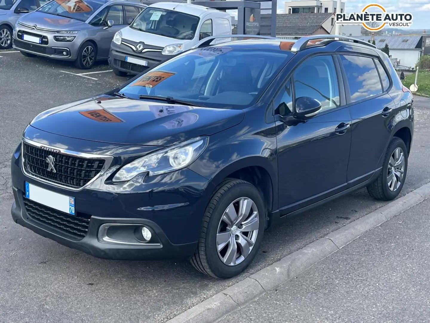 Peugeot 2008 1.2 Essence STYLE 1 ère MAIN . Livraison FRANCE po Noir - 1
