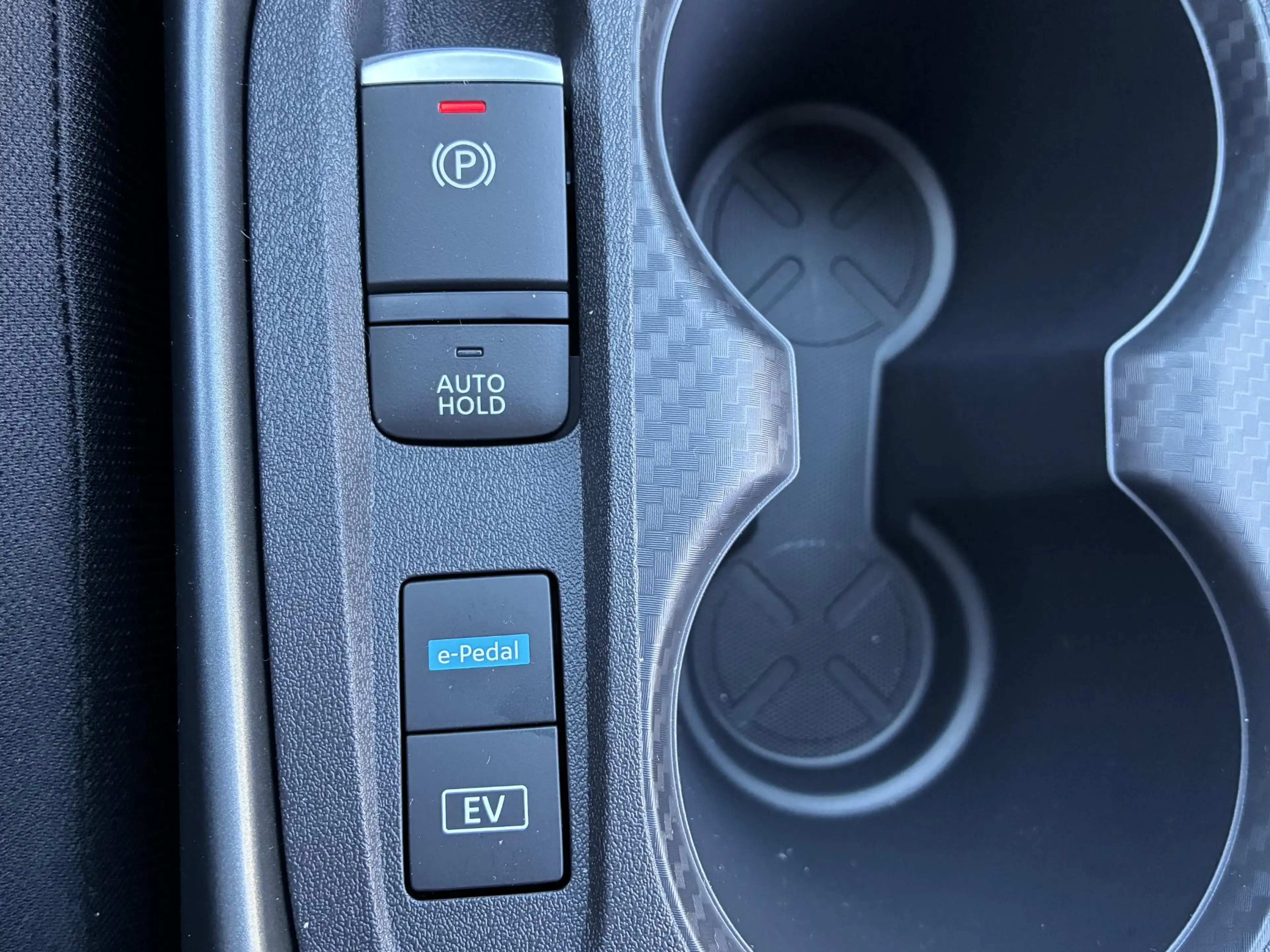 Nissan Juke 1.6 Hybrid N-Connecta NIEUW UIT VOORRAAD LEVERBAAR — photo 24