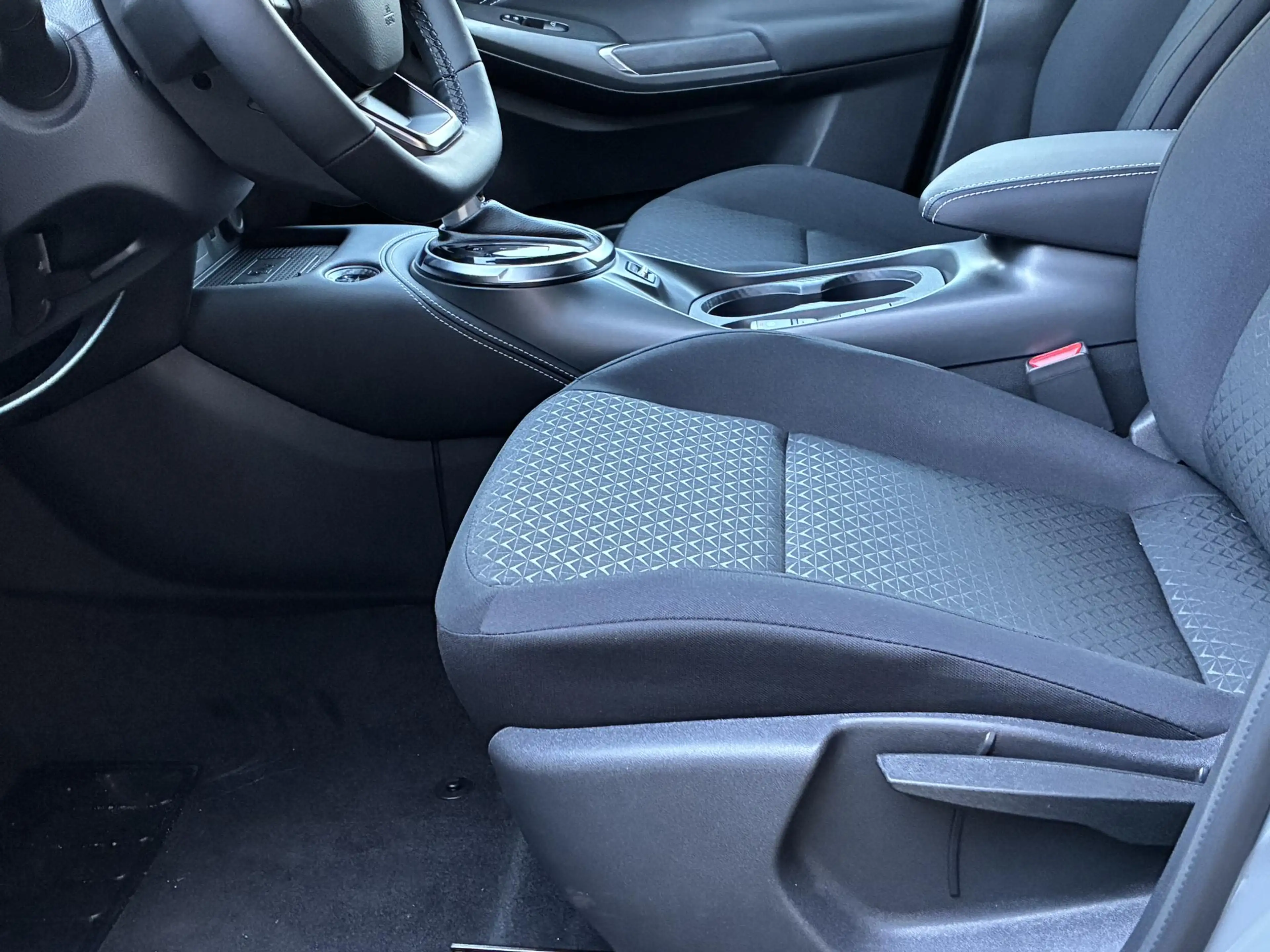 Nissan Juke 1.6 Hybrid N-Connecta NIEUW UIT VOORRAAD LEVERBAAR — photo 13