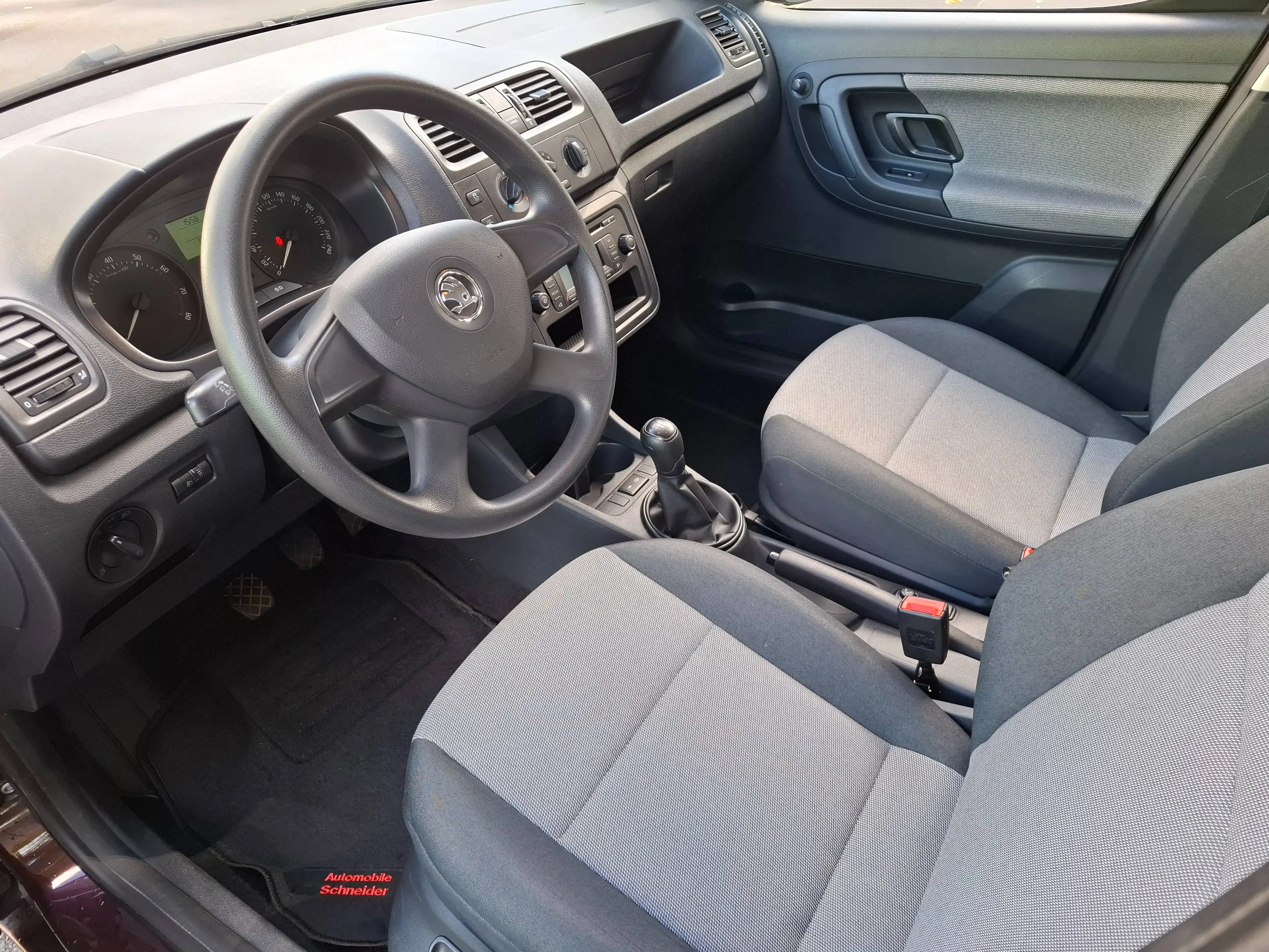 Skoda Roomster Active Plus Edition 1.2 TSI TÜV 08/2028 **Garantie** — photo 9