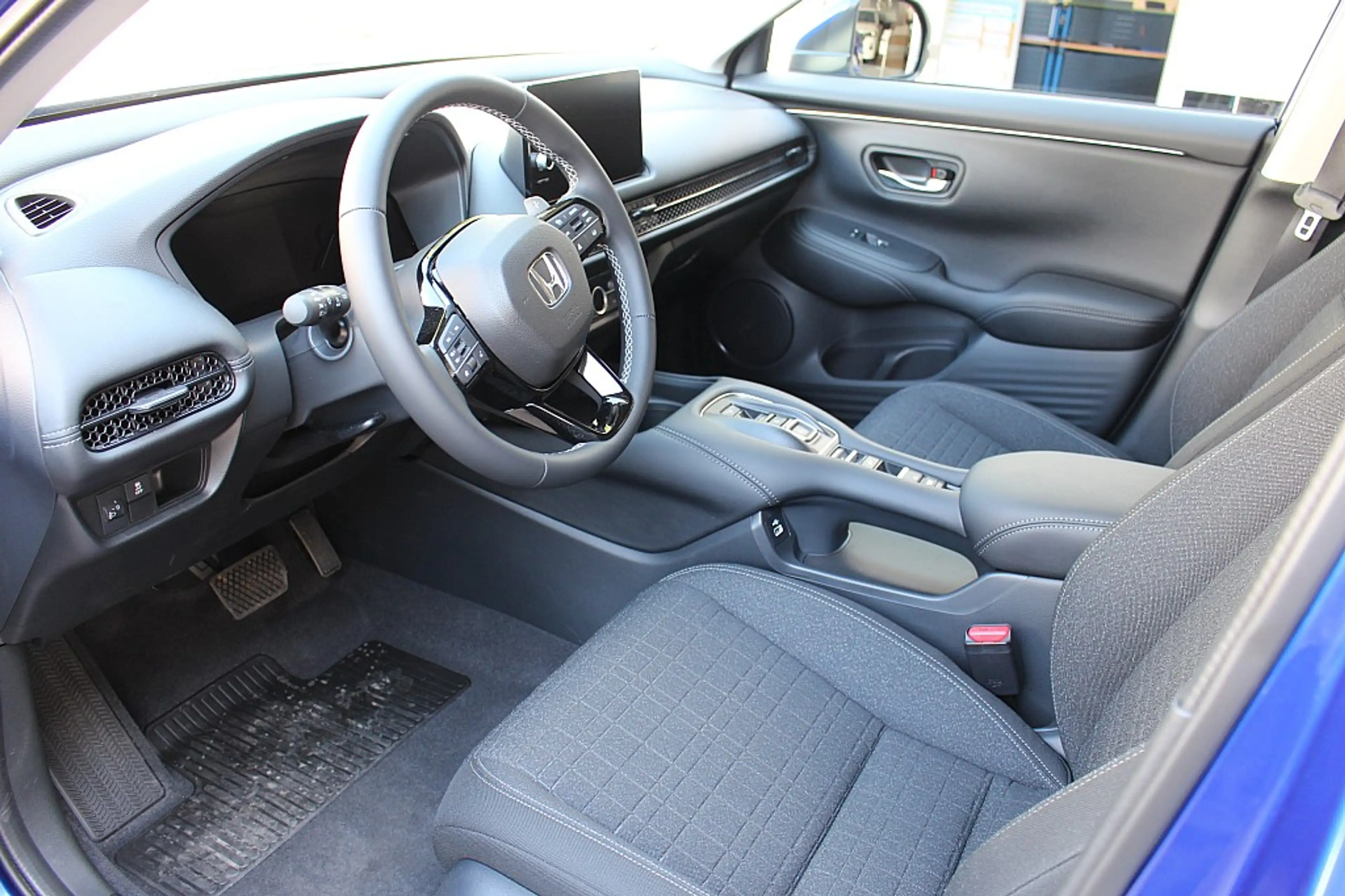 Honda ZR-V 2,0 i-MMD Hybrid Elegance Aut. Vollhybrid Selbs... — photo 13