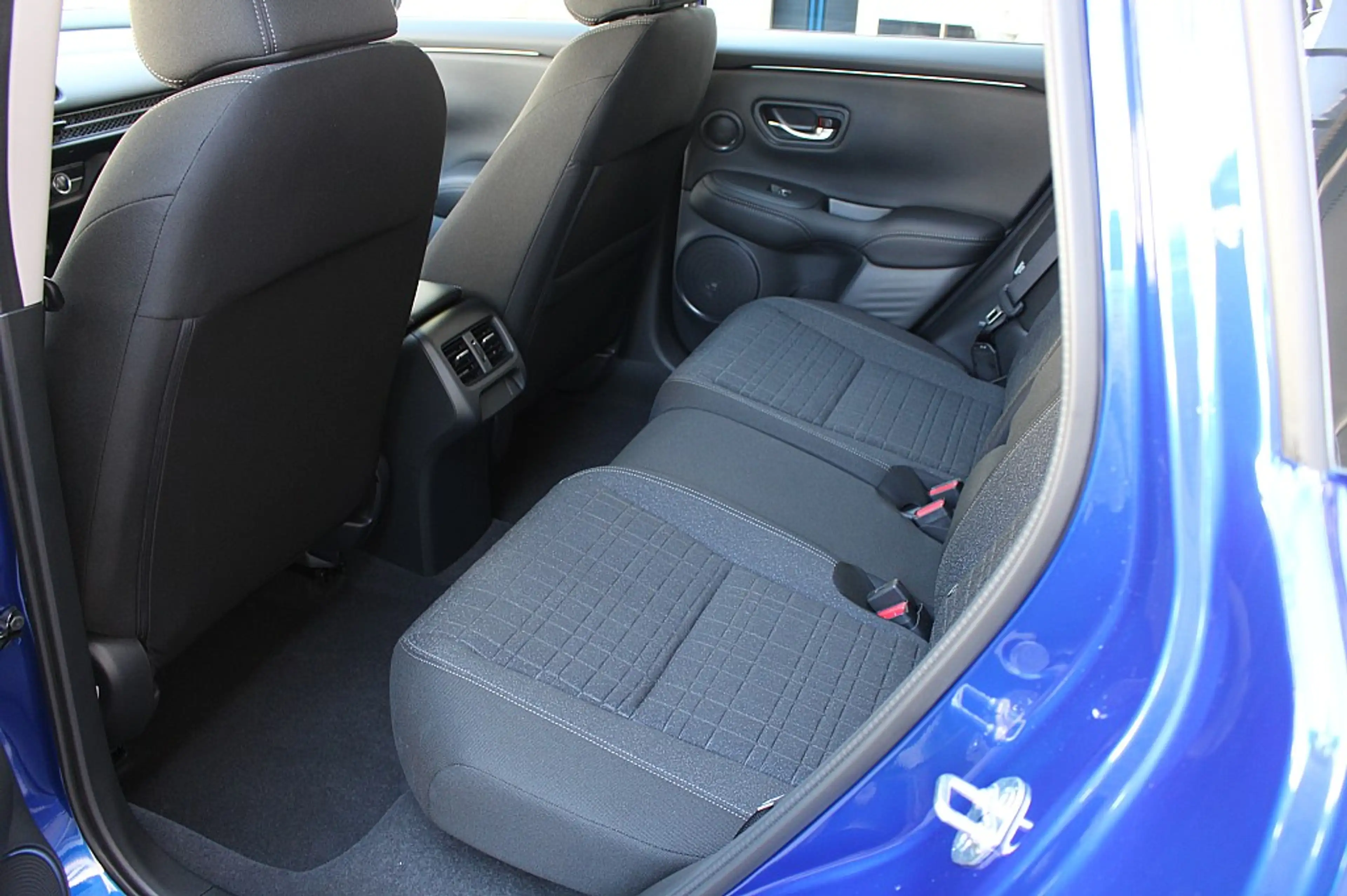 Honda ZR-V 2,0 i-MMD Hybrid Elegance Aut. Vollhybrid Selbs... — photo 12