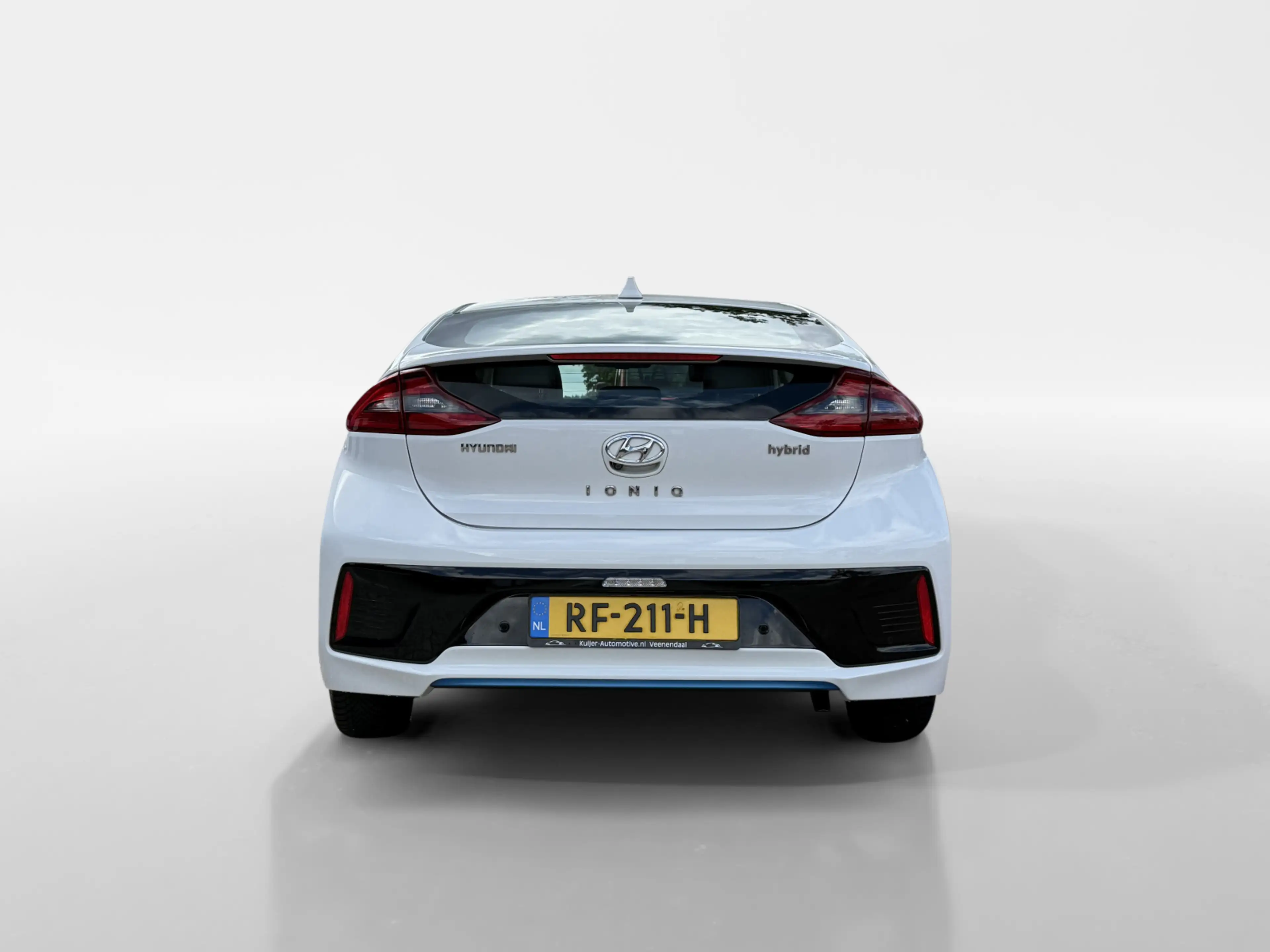 Hyundai IONIQ 1.6 GDi Premium / Leder / Schuifdak / Infinity Aud — photo 7