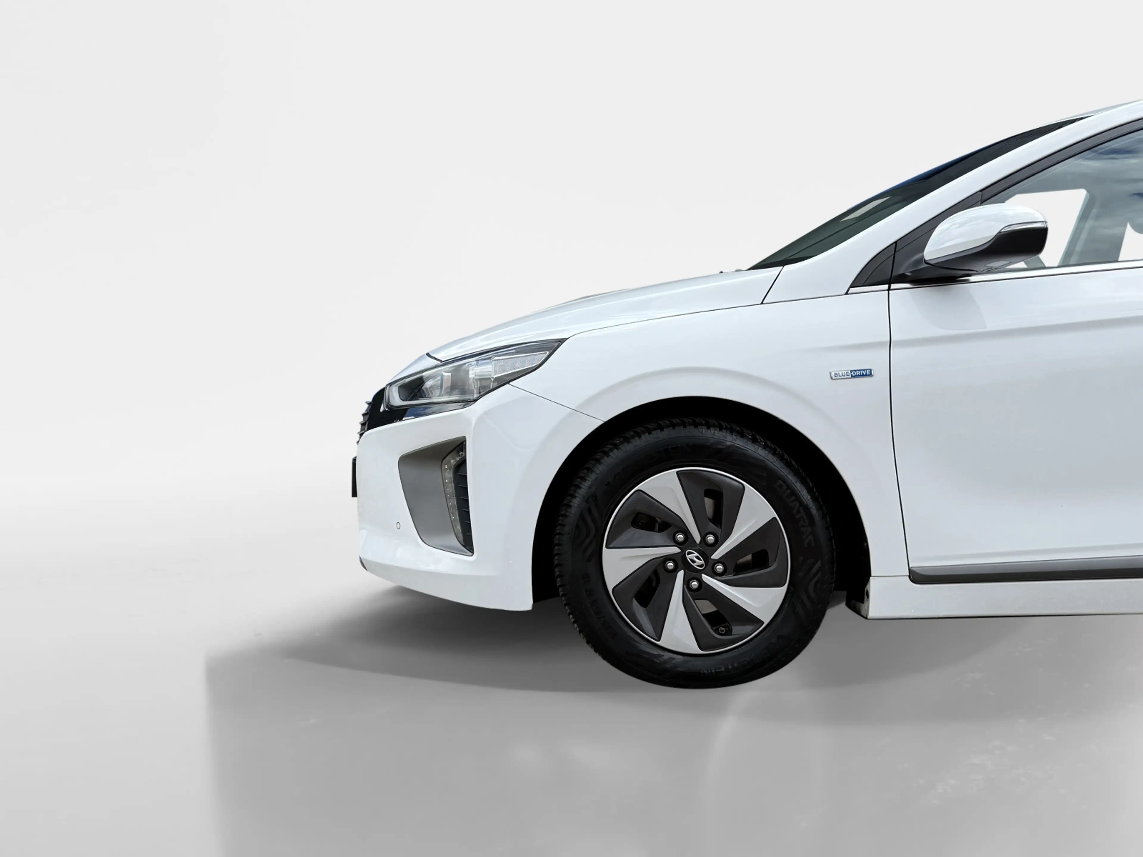 Hyundai IONIQ 1.6 GDi Premium / Leder / Schuifdak / Infinity Aud — photo 8