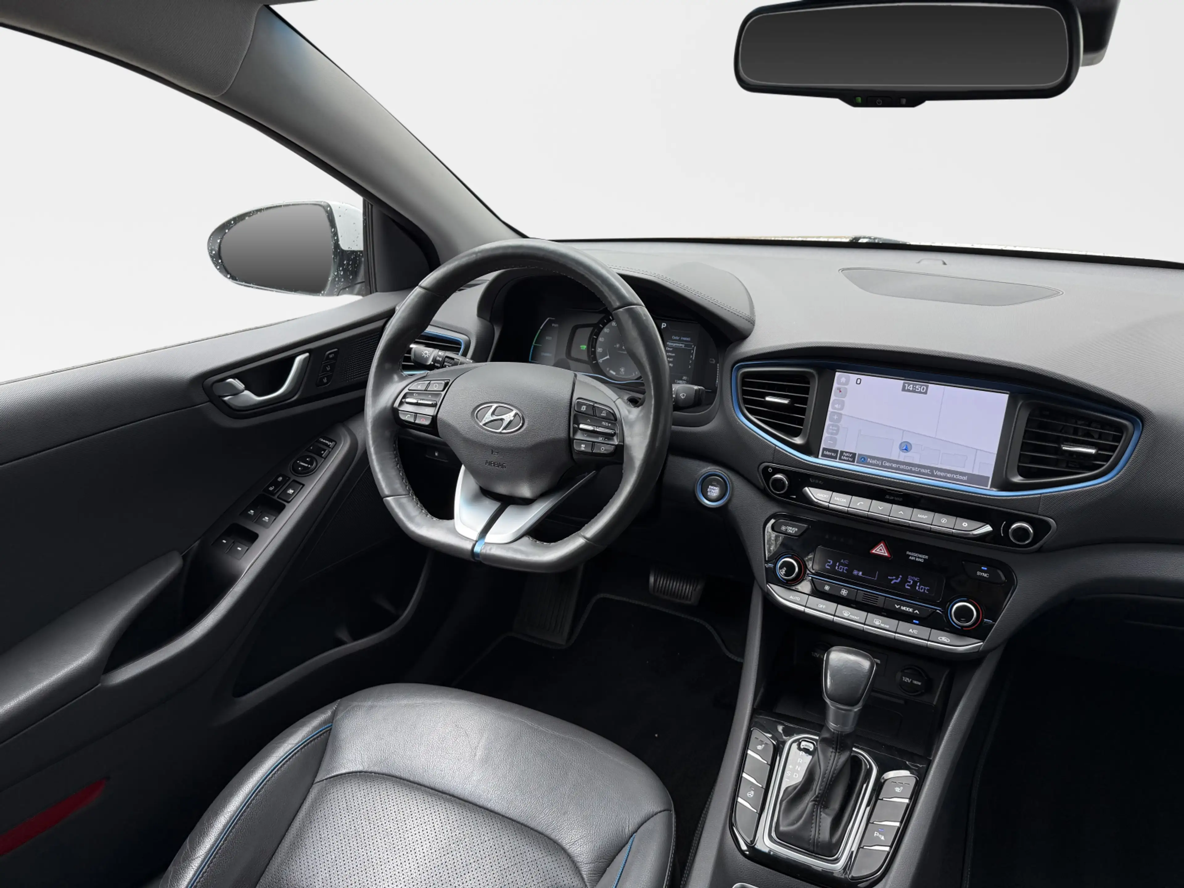 Hyundai IONIQ 1.6 GDi Premium / Leder / Schuifdak / Infinity Aud — photo 13