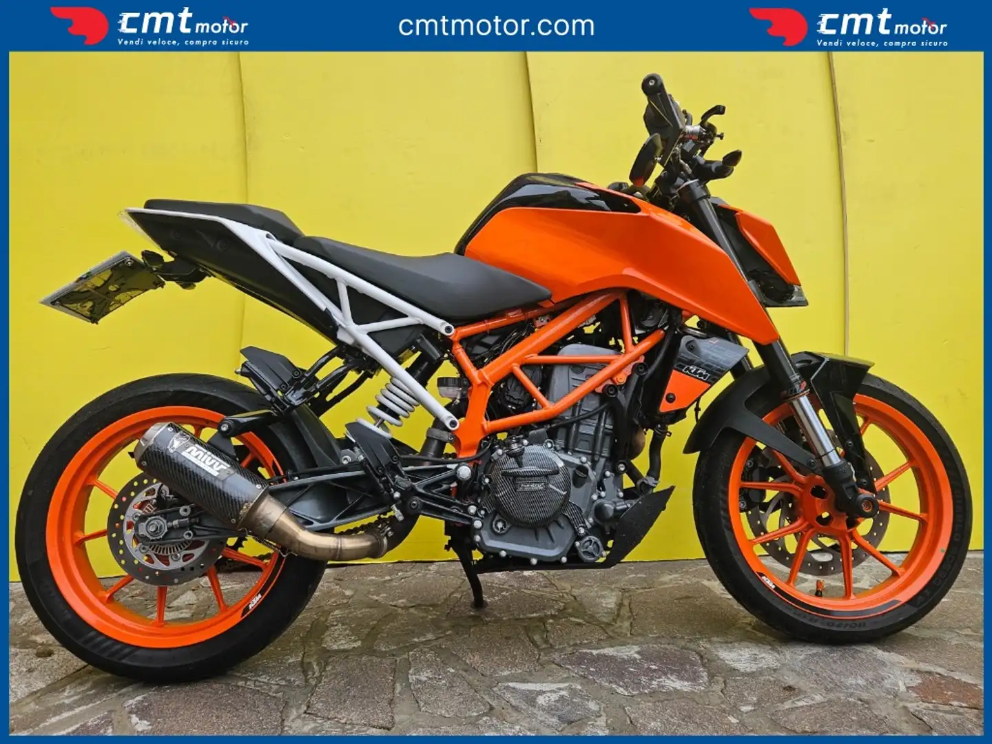 KTM 390 Duke ABS - 1