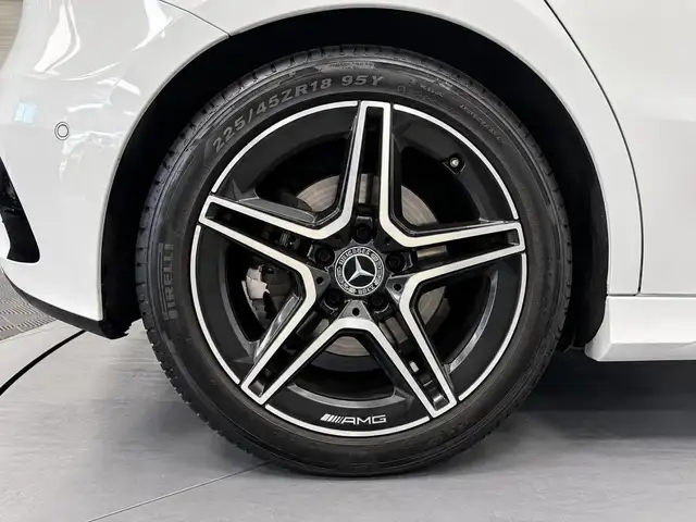 Mercedes-Benz A-Class view 27