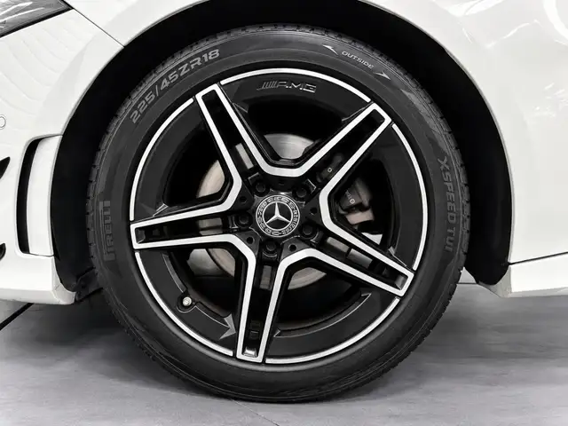 Mercedes-Benz A-Class view 28