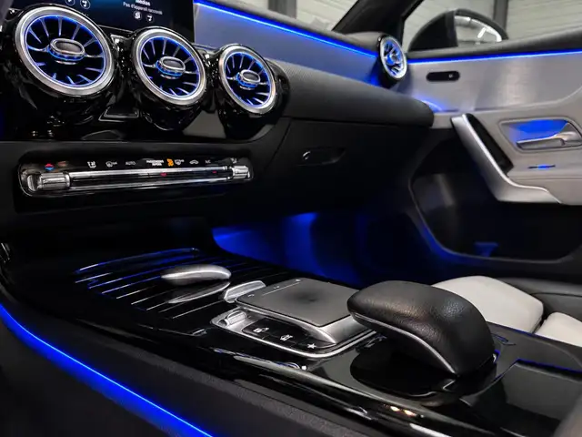 Mercedes-Benz A-Class view 22