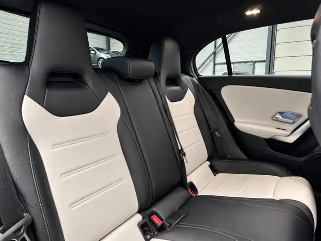 Mercedes-Benz A-Class view 13