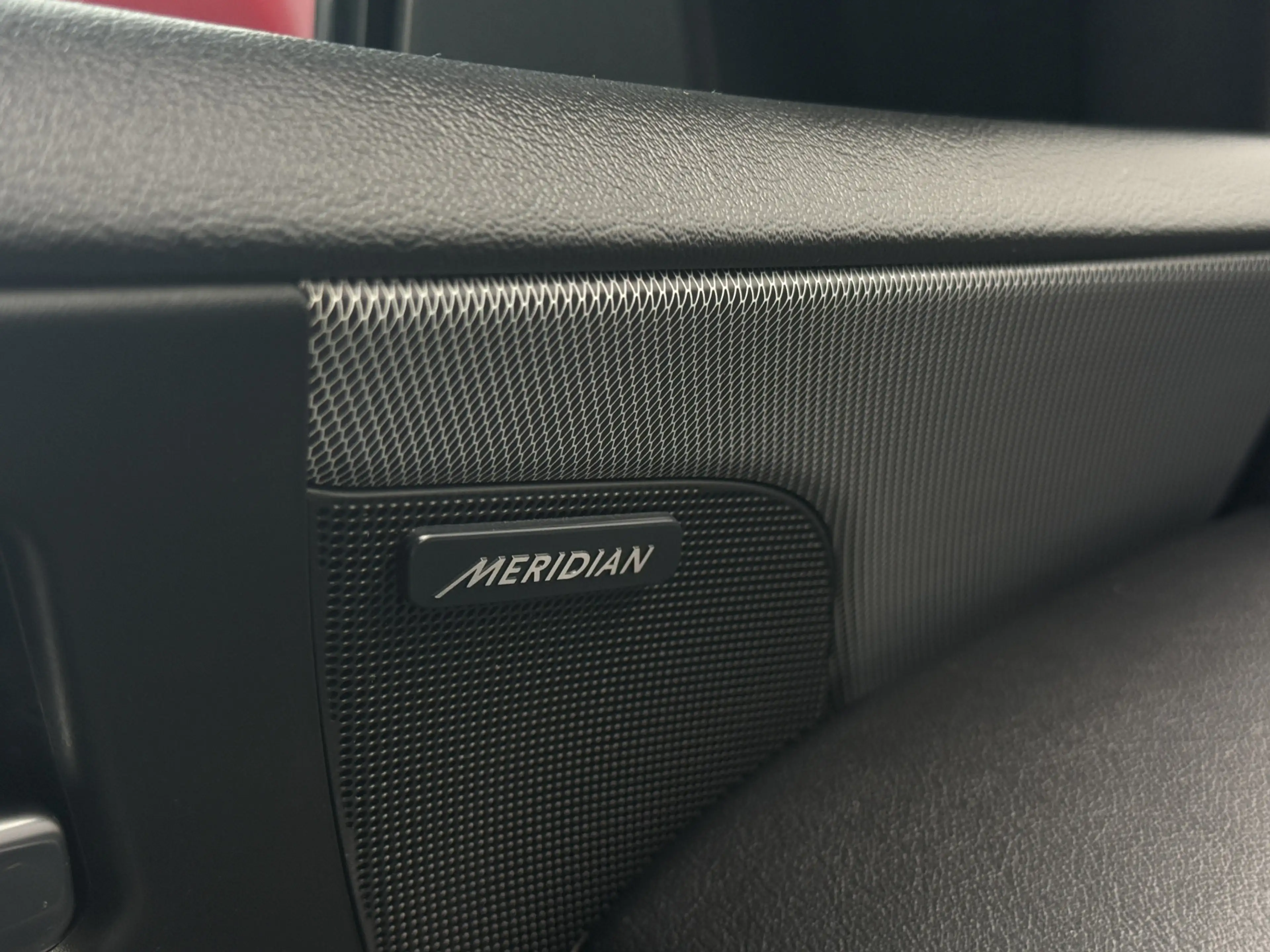 Jaguar XE 3.0 S Navigatie/Camera/19inch. — photo 14