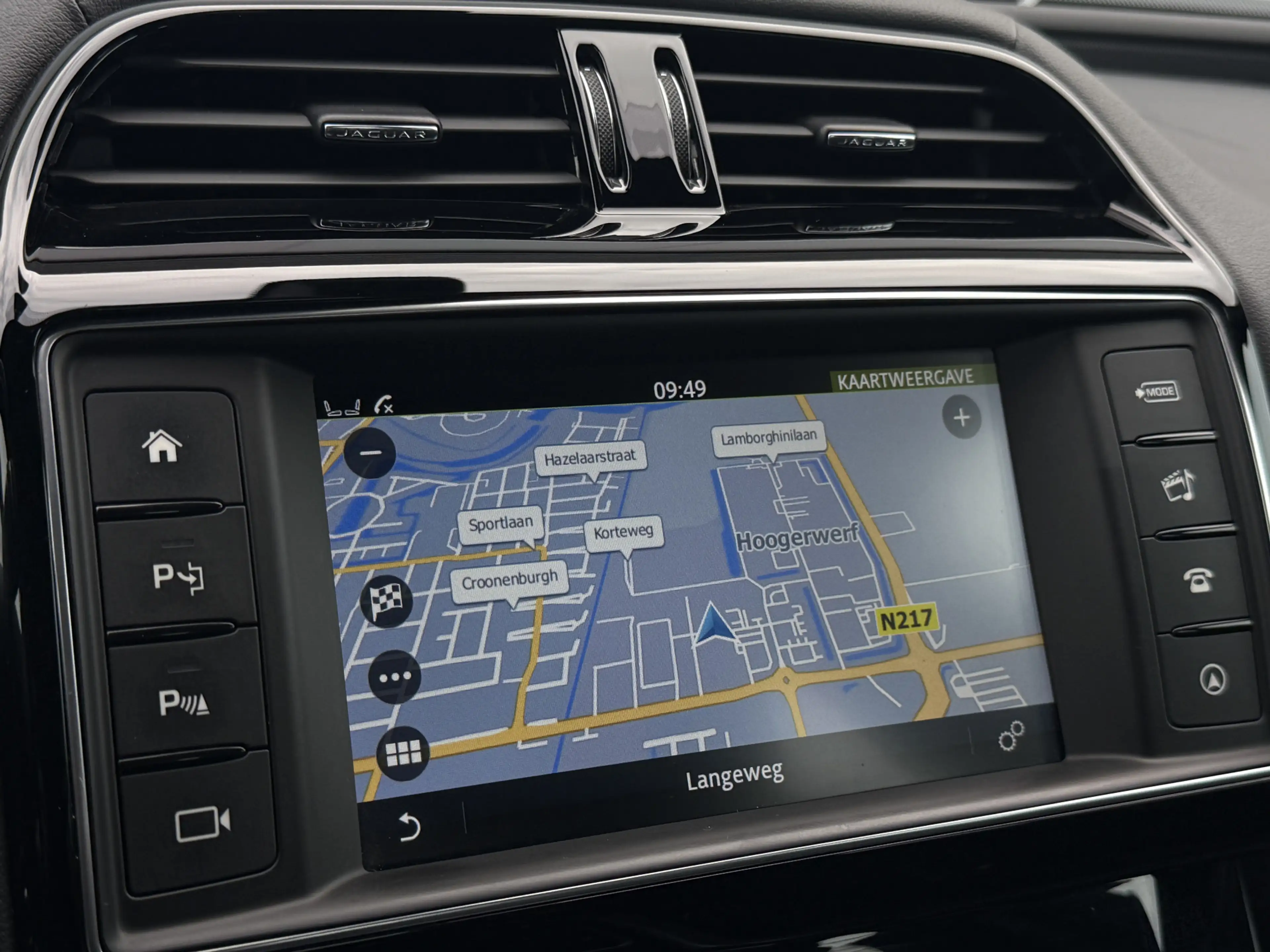 Jaguar XE 3.0 S Navigatie/Camera/19inch. — photo 9