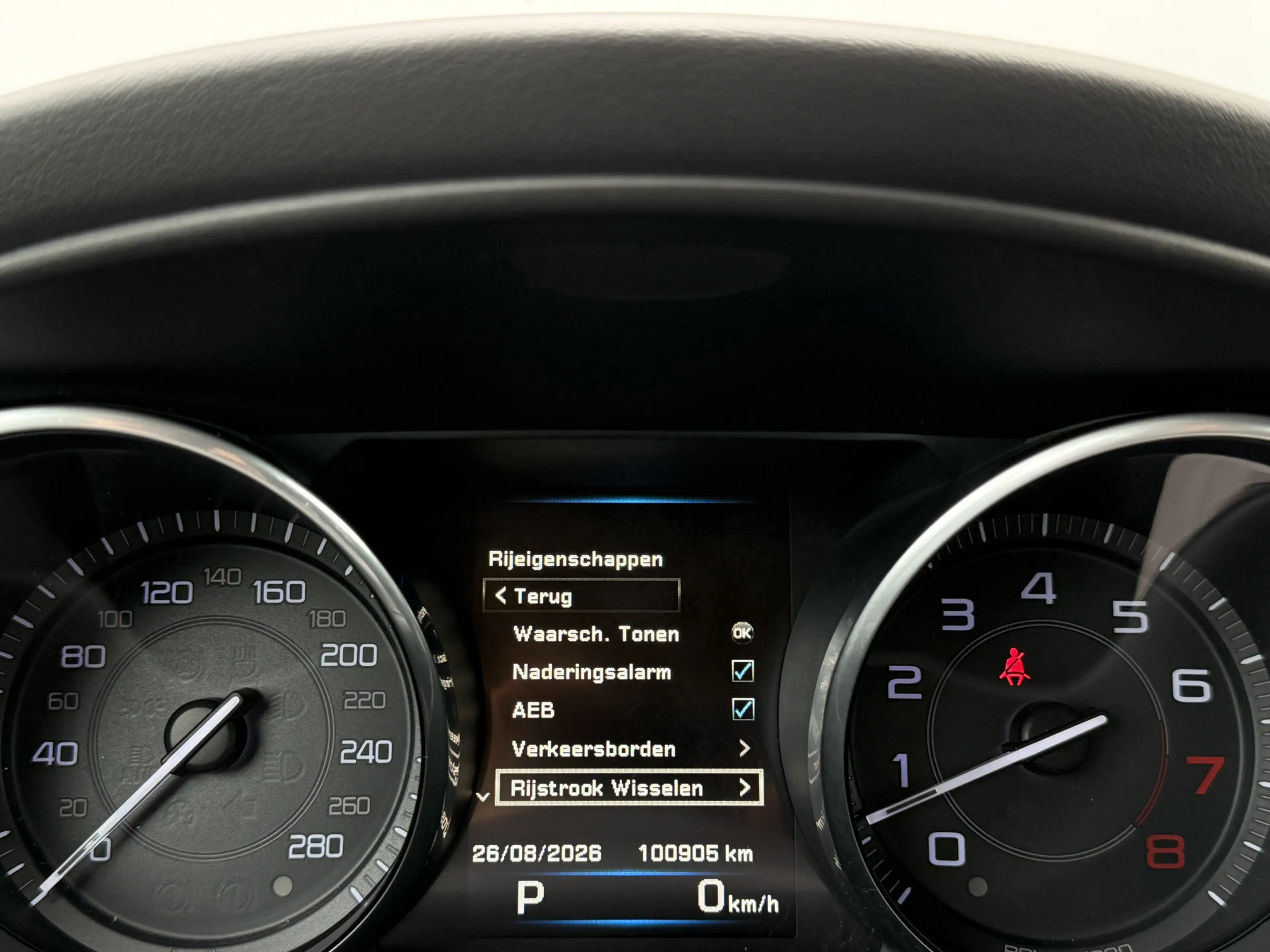 Jaguar XE 3.0 S Navigatie/Camera/19inch. — photo 21