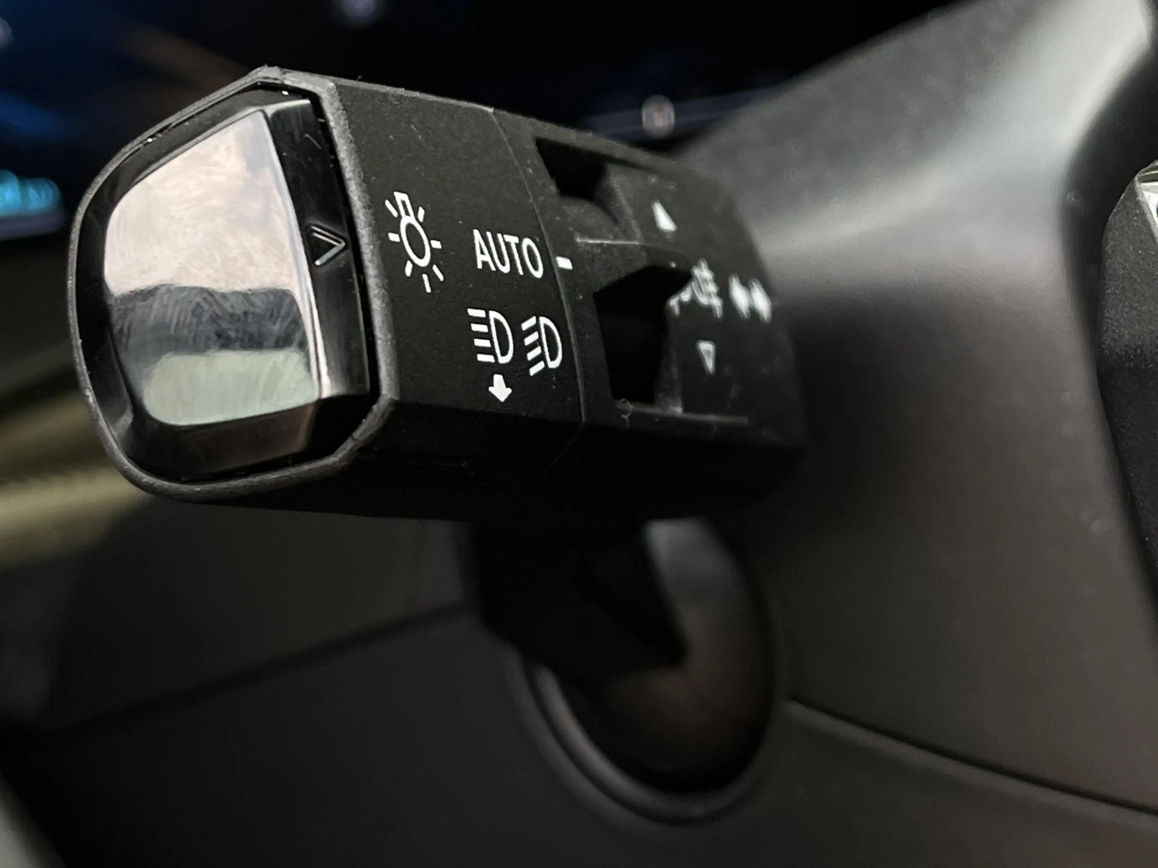 Jeep Compass Summit 74 kWh | Massage stoelen | Panorama schuifd — photo 5