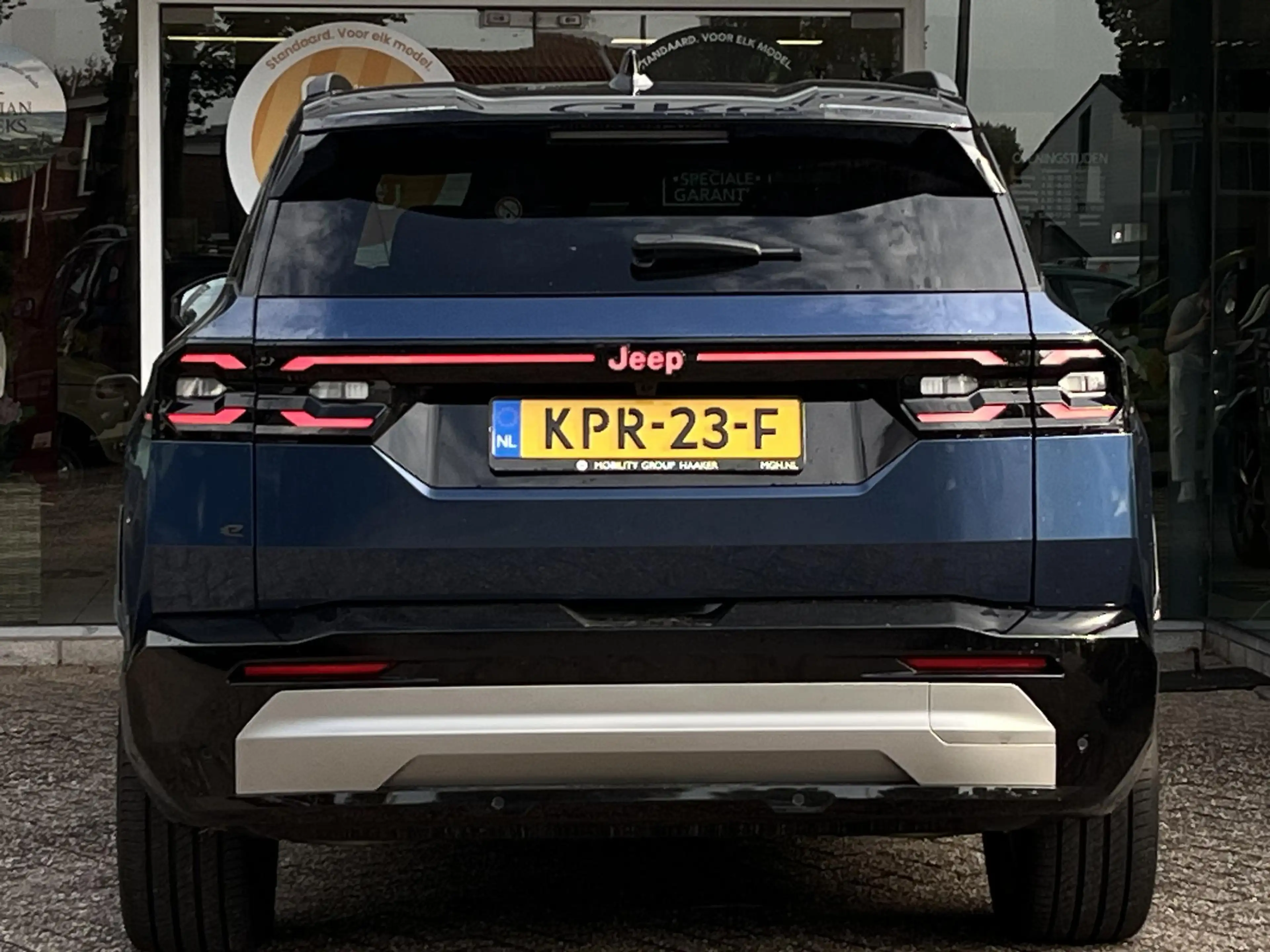 Jeep Compass Summit 74 kWh | Massage stoelen | Panorama schuifd — photo 9
