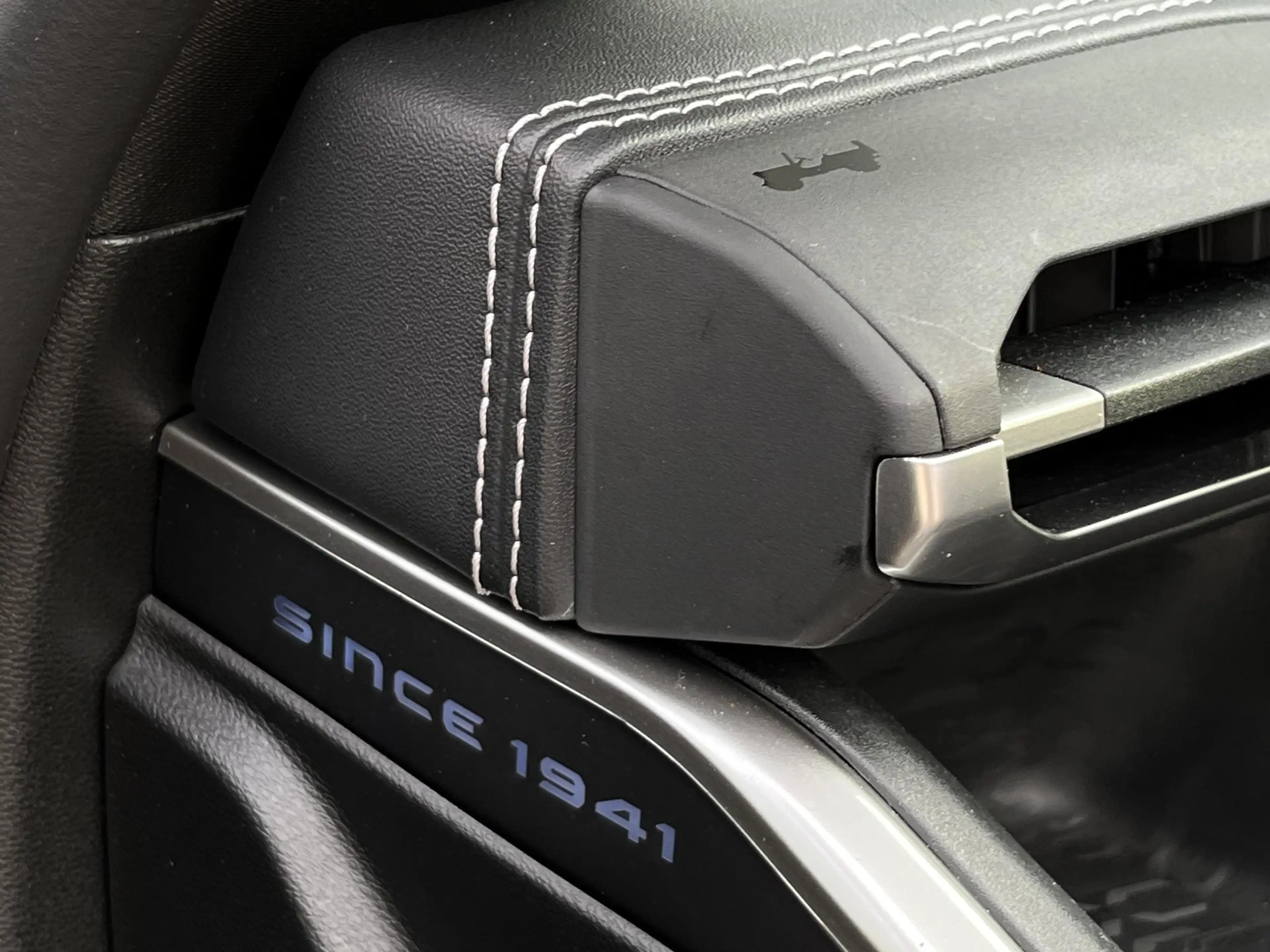 Jeep Compass Summit 74 kWh | Massage stoelen | Panorama schuifd — photo 26