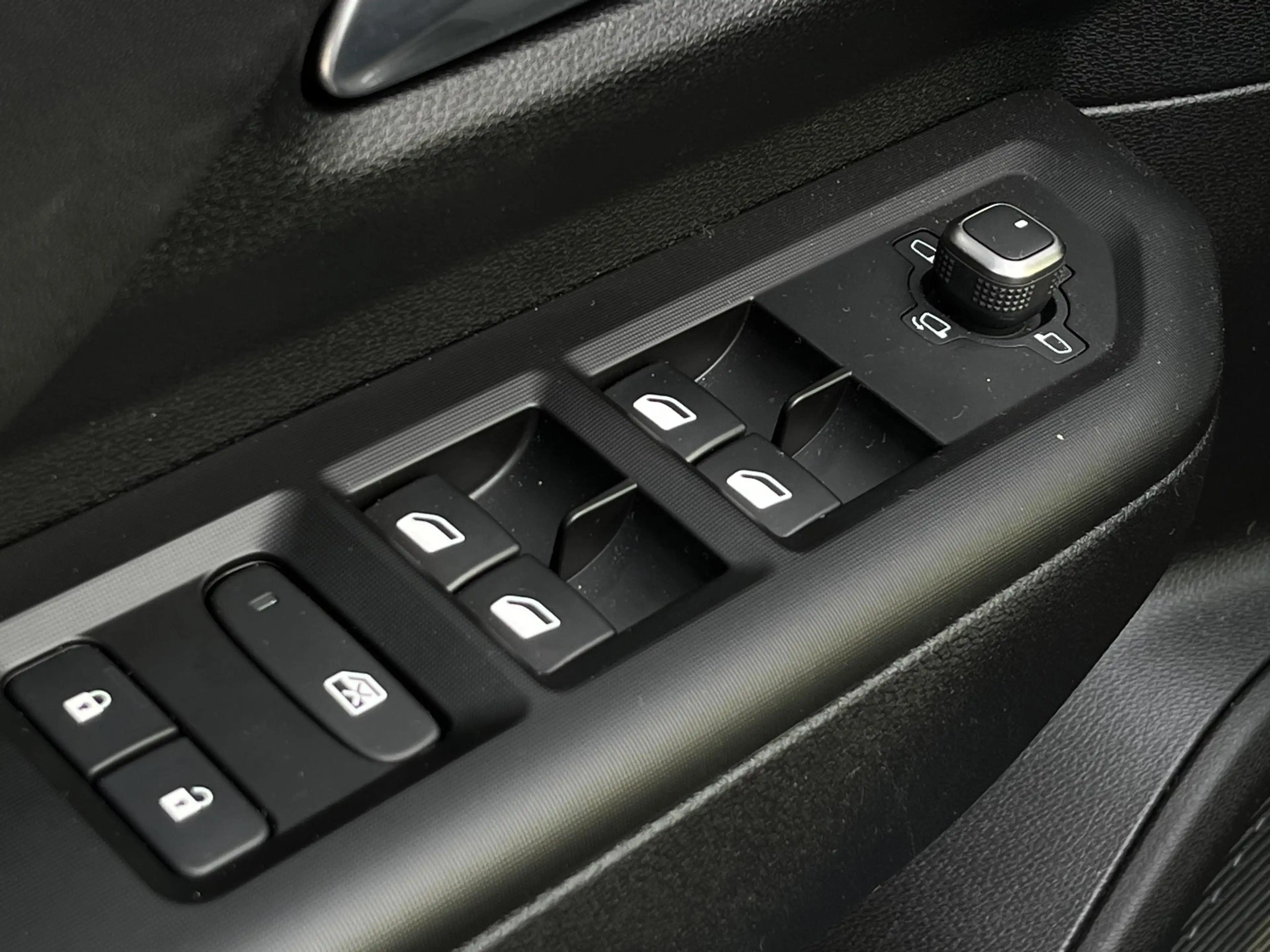 Jeep Compass Summit 74 kWh | Massage stoelen | Panorama schuifd — photo 10