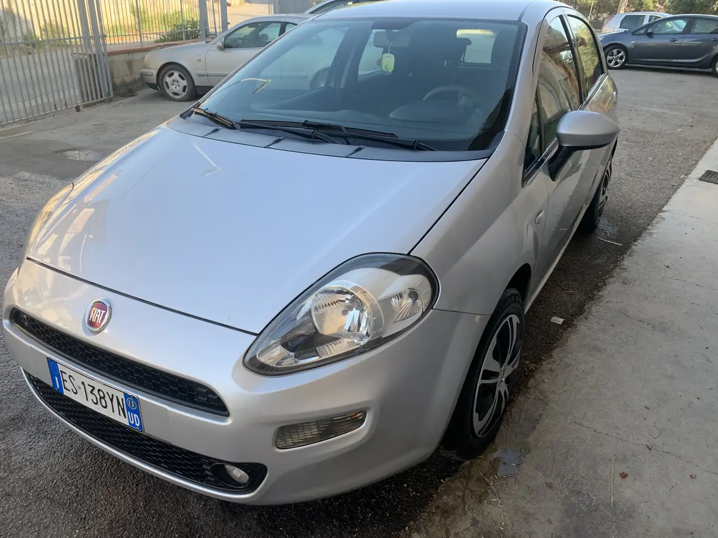 Fiat Punto 5p 1.2 Easy - 1