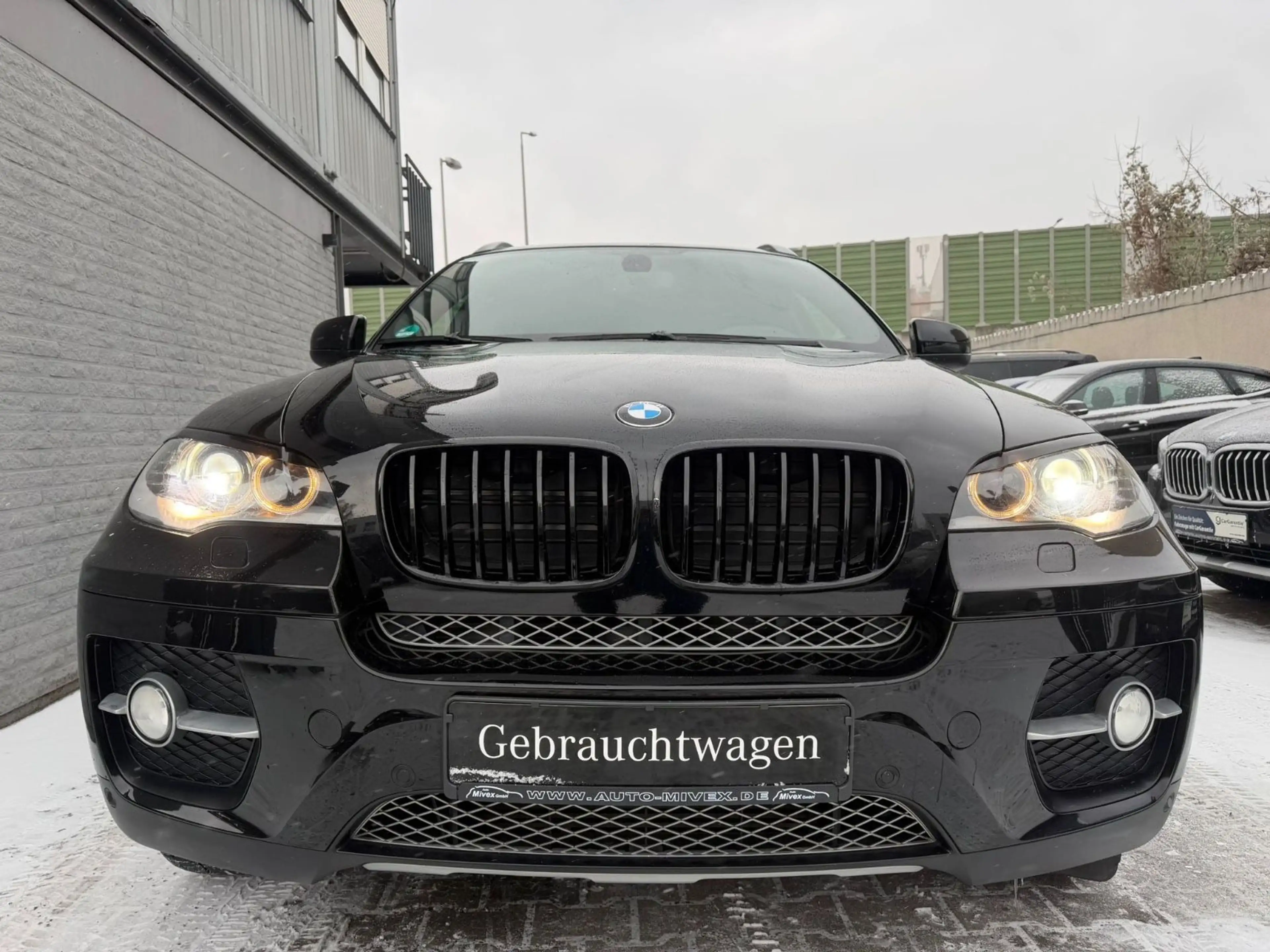 BMW X6 xDrive 40d Aut.SPORT HEAD UP TEXT BITTE LESEN — photo 2