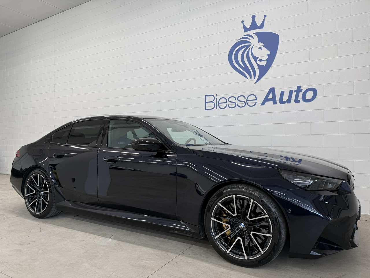 BMW M5 M5 G90 Berlina 4.4 727cv CARBOCERAMICI