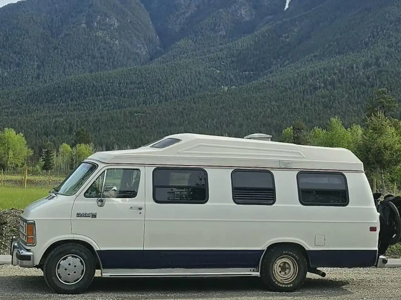 1987 Dodge B Series