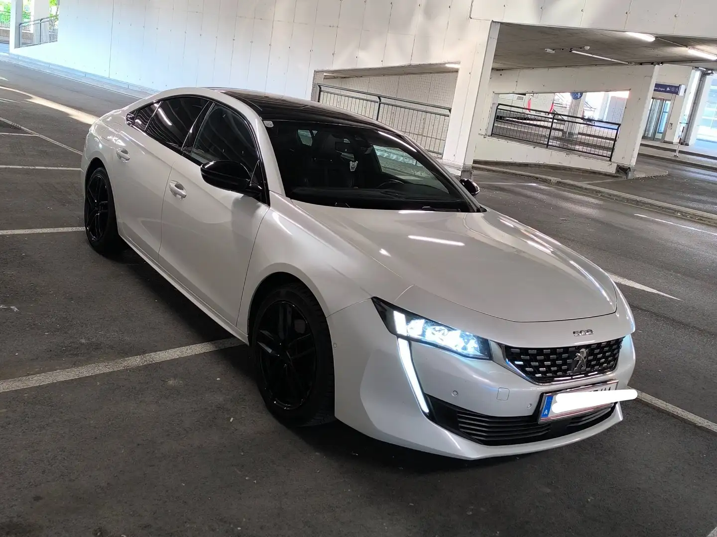 Peugeot 508 508 1,6 PureTech 225  EAT8 S Weiß - 1