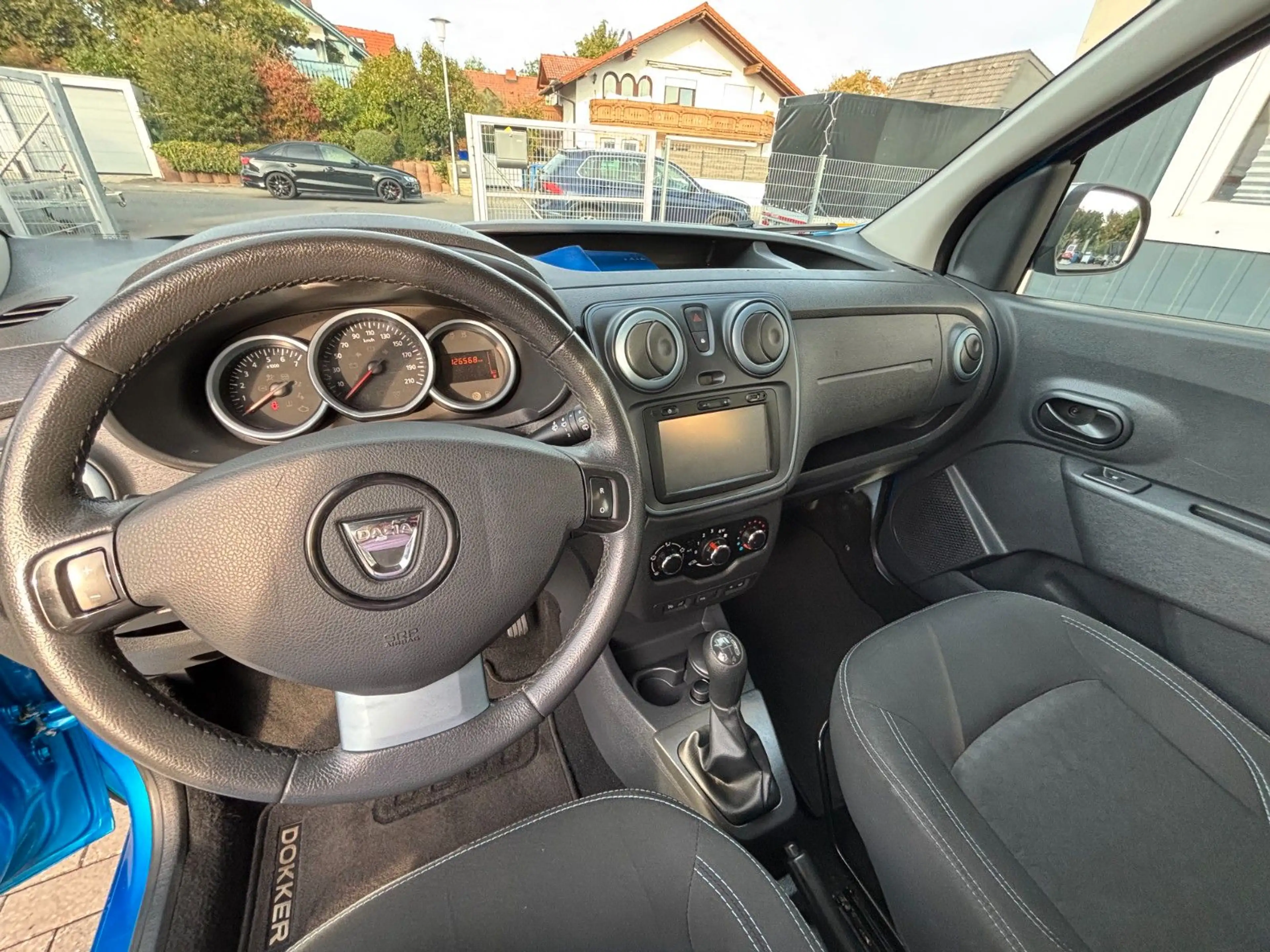 Dacia Dokker Stepway — photo 9