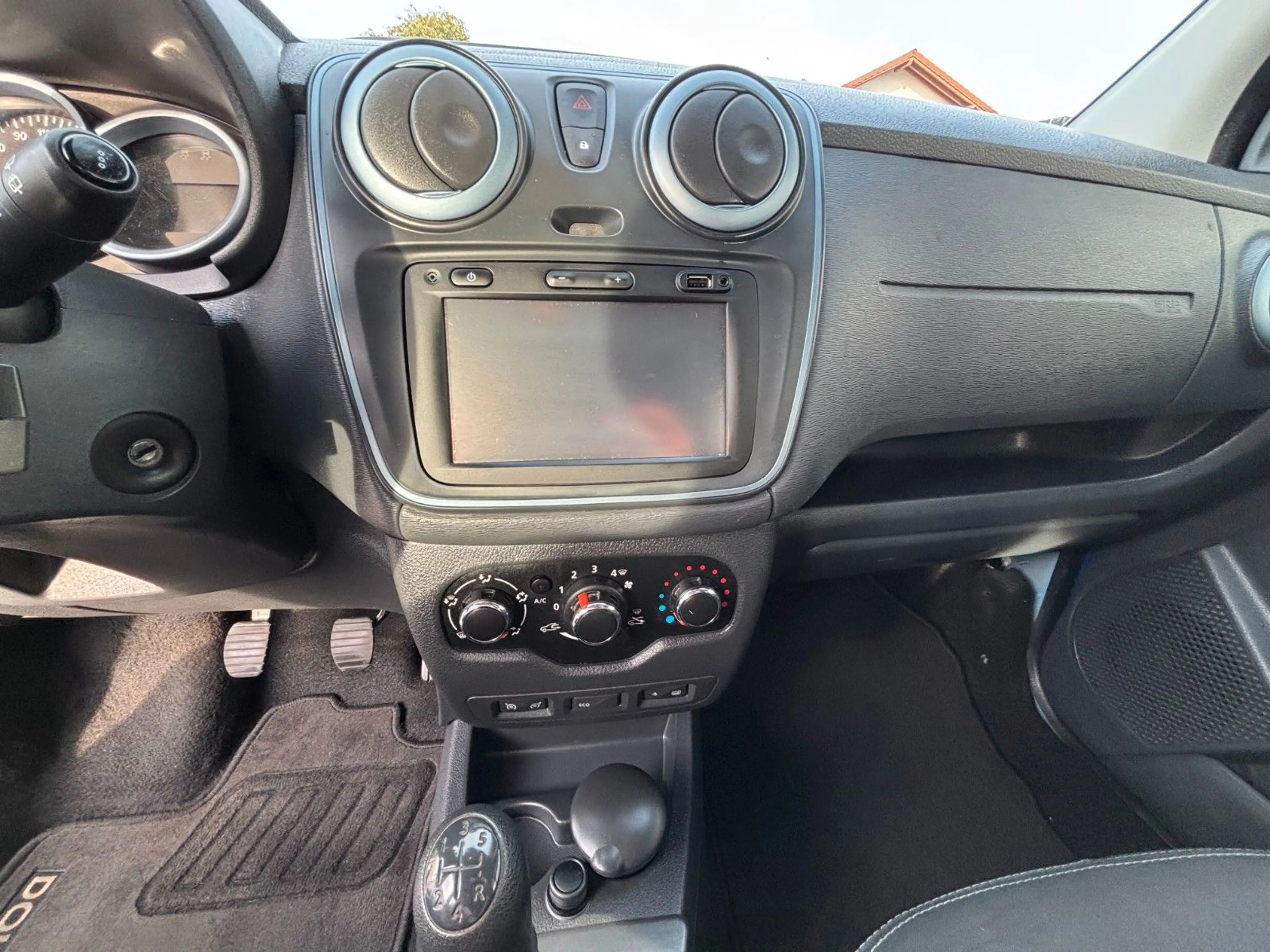 Dacia Dokker Stepway — photo 10