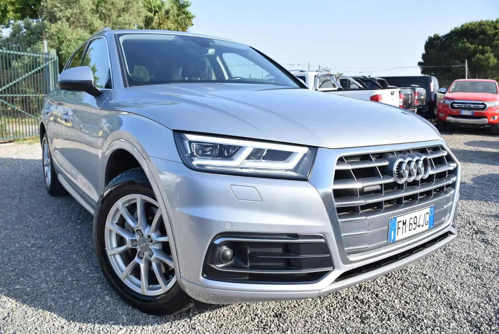 Audi Q5 4X4 2.0TDI QUATTRO S-TRONIC NAVI ADAS LED SENSORI Grey - 1
