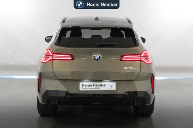 BMW X3 view 4