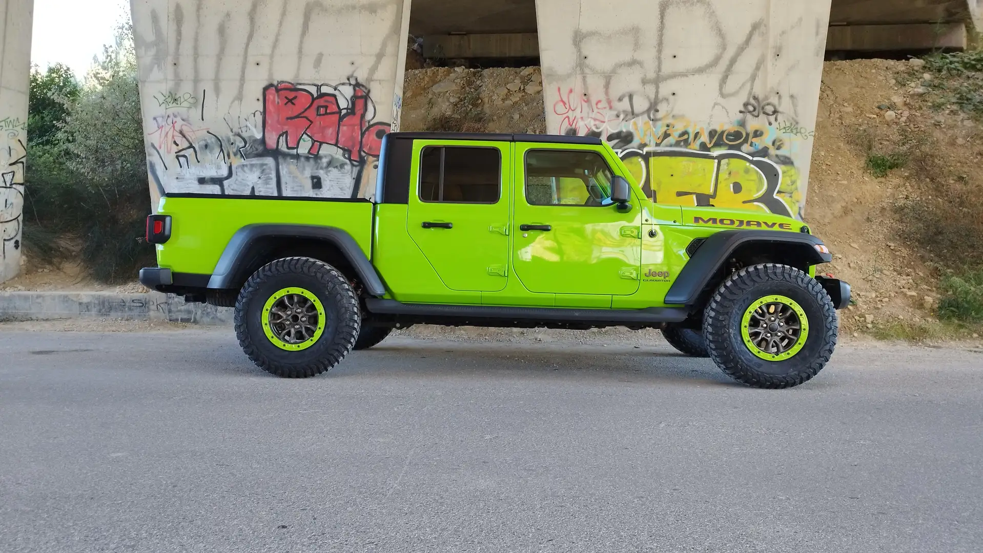 Jeep GLADIATOR Verde - 1