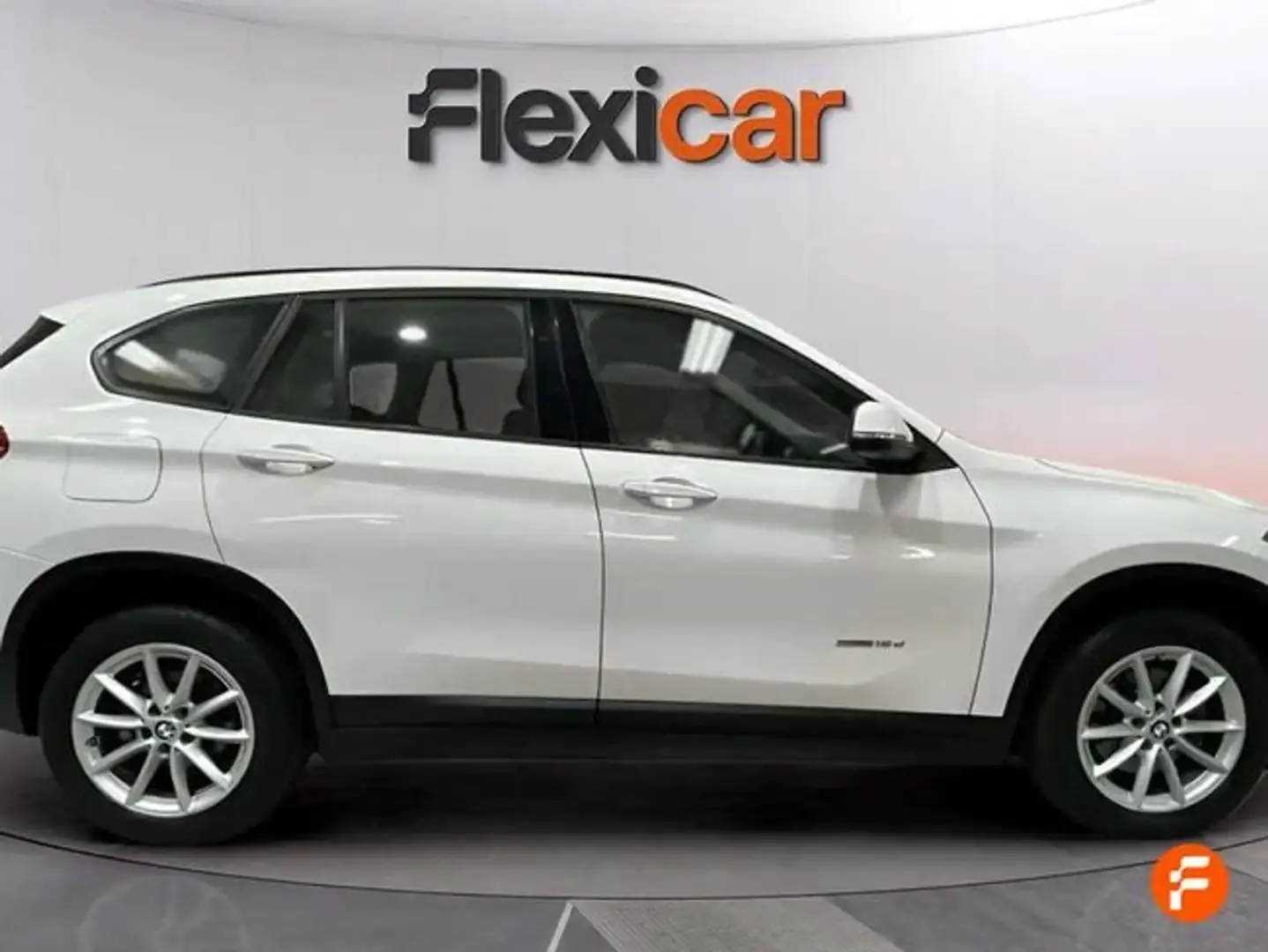 BMW X1 sDrive 18dA Blanco - 2