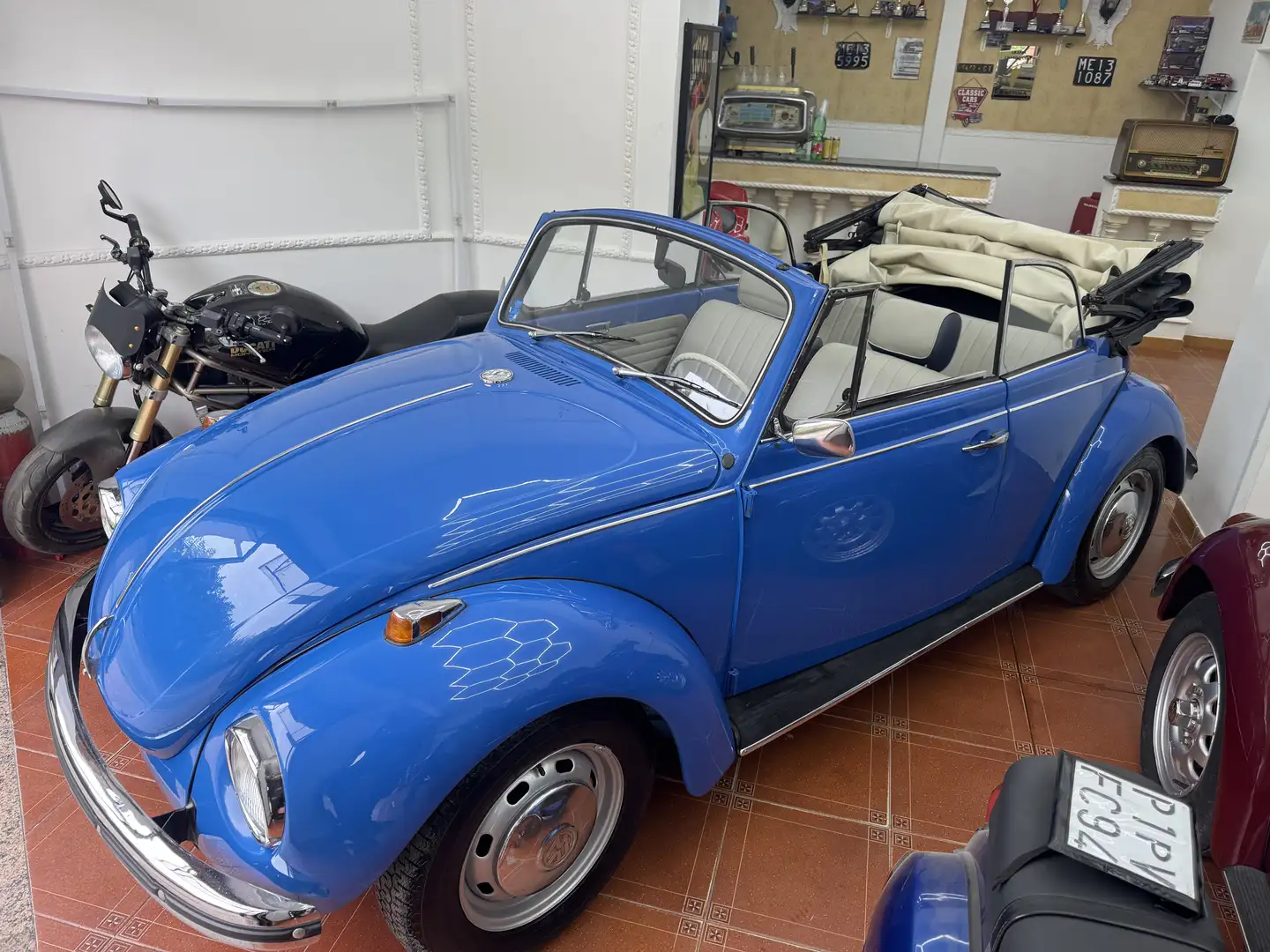 Volkswagen Maggiolino 1302 vetro piatto - 2