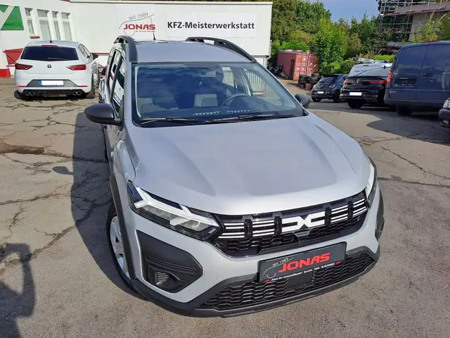 Dacia Jogger Essential *1. Hd*MwSt.*DAB*Allwetter*BT*