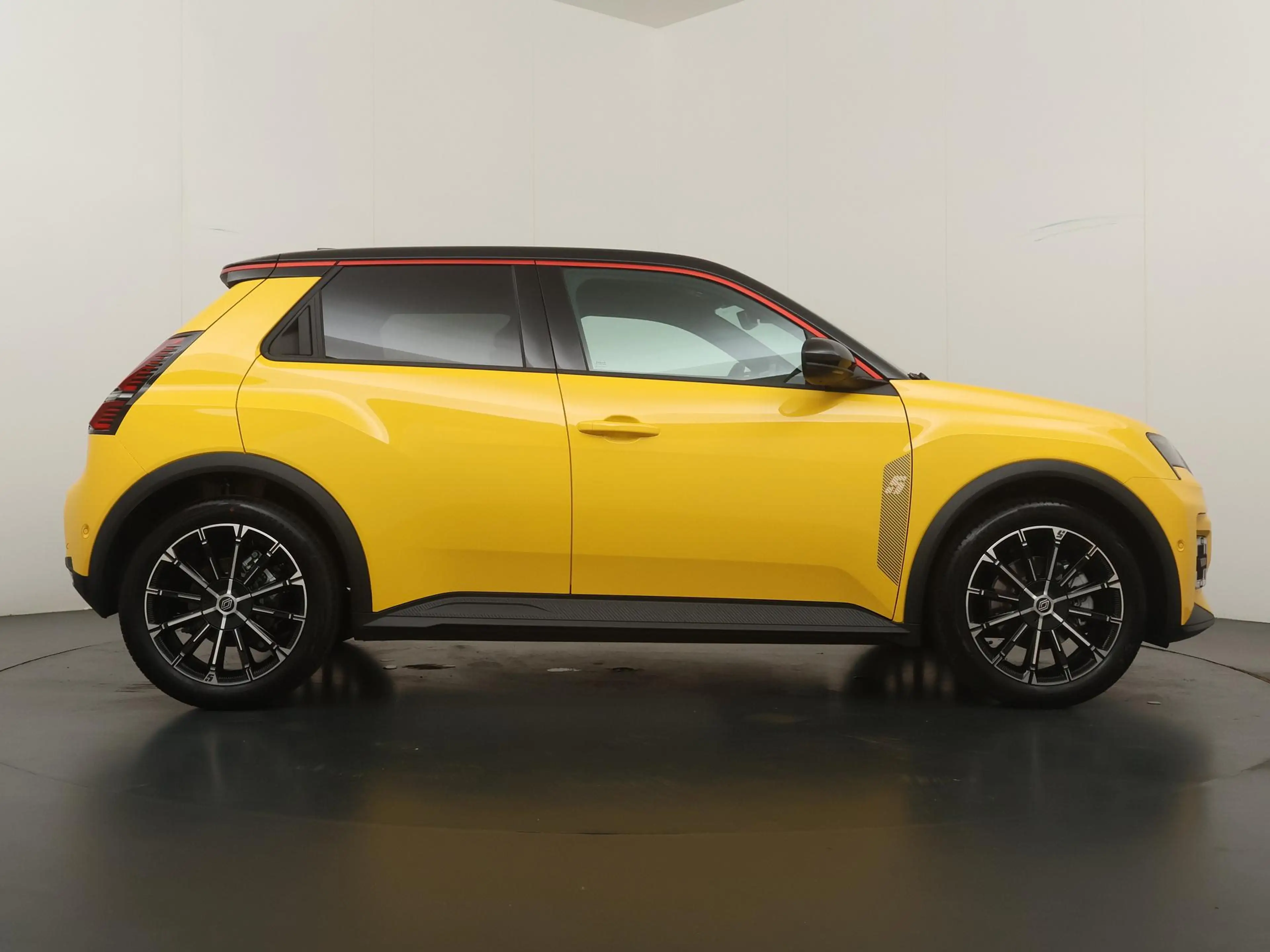 Renault R 5 techno 150 pk comfort range | pack advanced drivin — photo 6