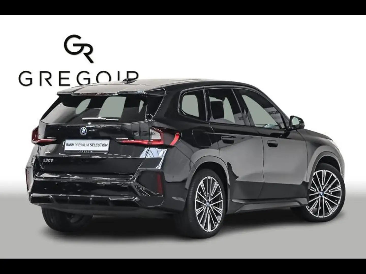 BMW iX1 xDrive30|Msport|H&k|HUD|Pano Zwart - 2