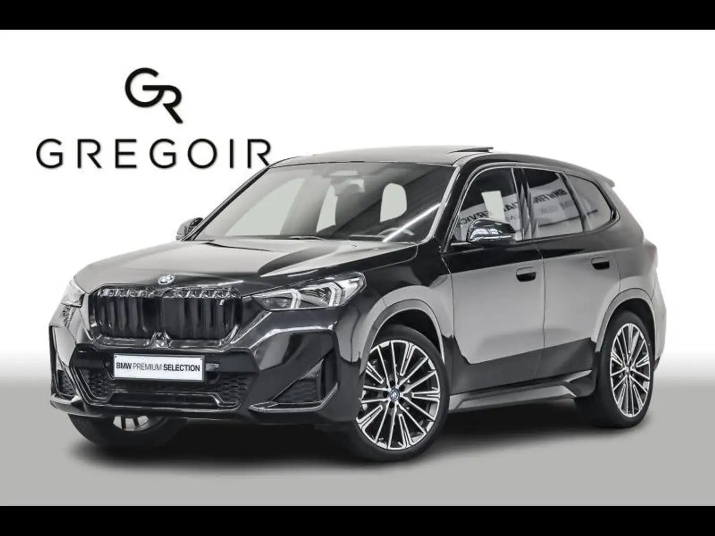 BMW iX1 xDrive30|Msport|H&k|HUD|Pano Zwart - 1