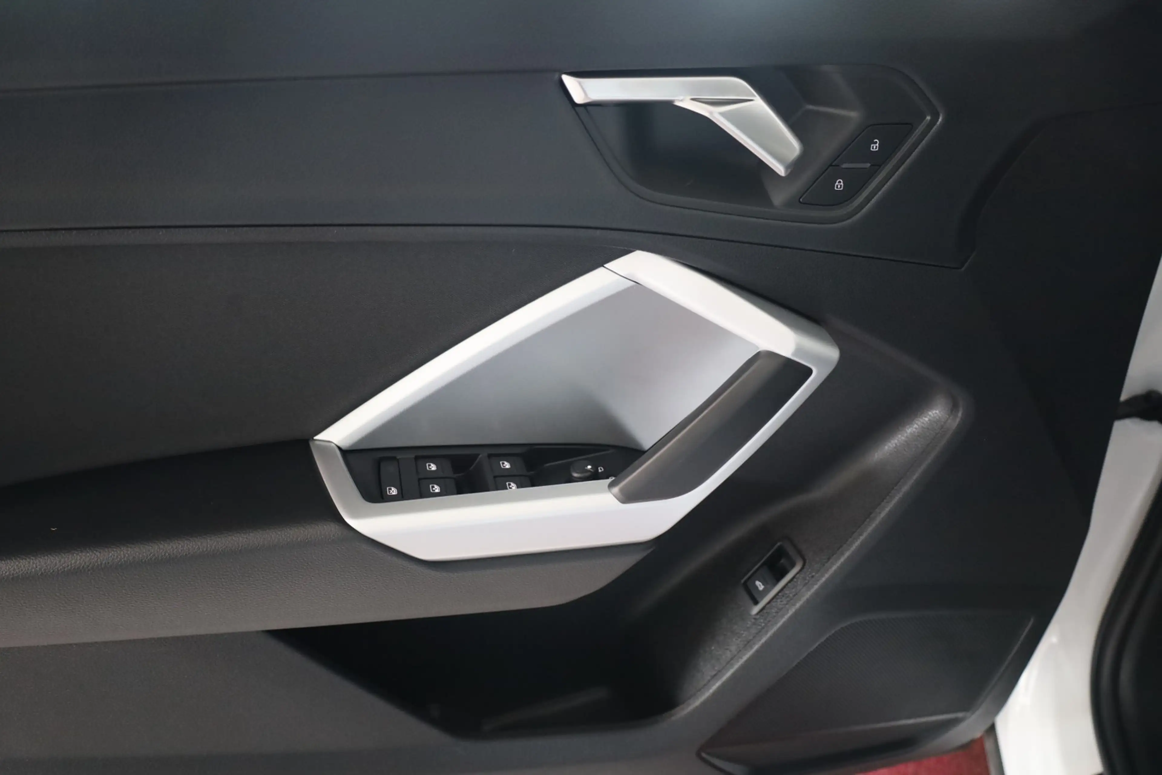 Audi Q3 35 TFSI advanced LED*Carplay* — photo 14