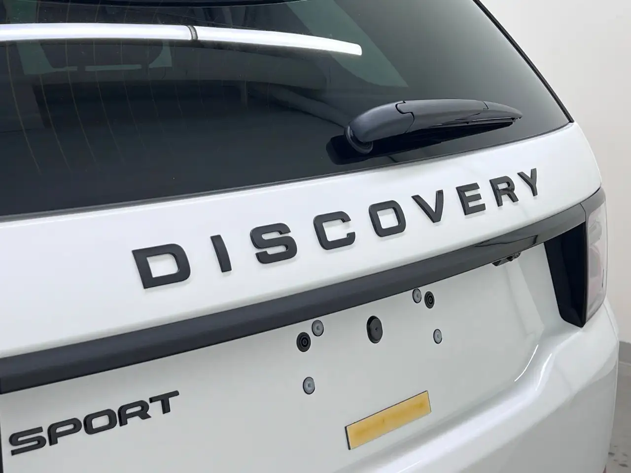 Land Rover Discovery Sport снимка Land Rover Discovery Sport