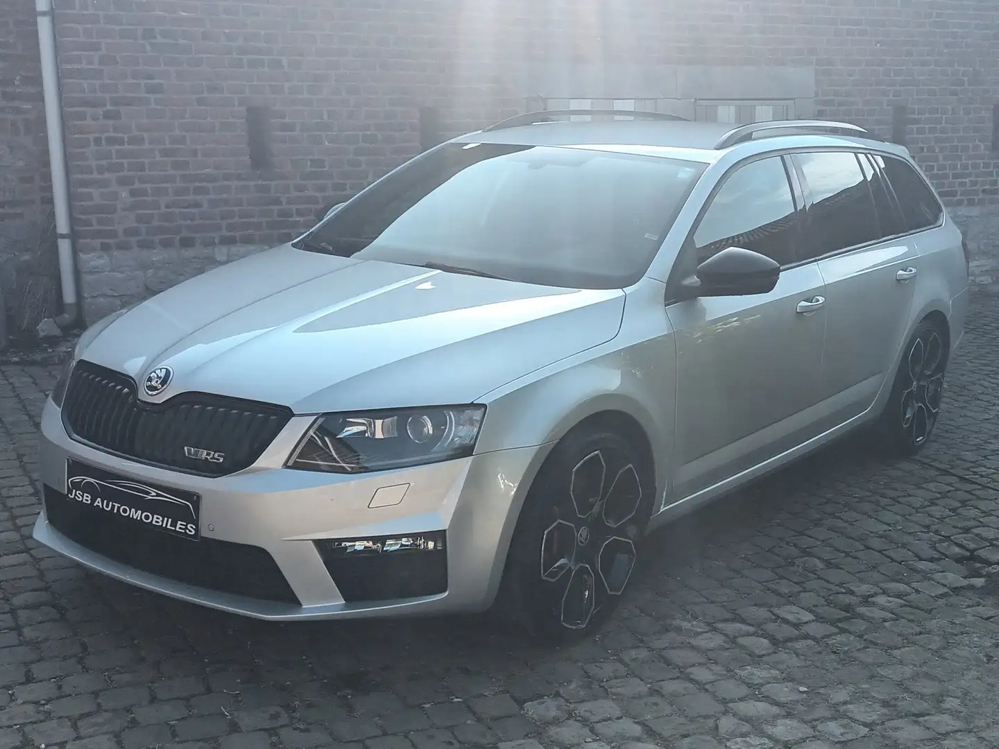 Skoda Octavia Octavia SW RS 2.0 CR TDi DSG Argent - 1