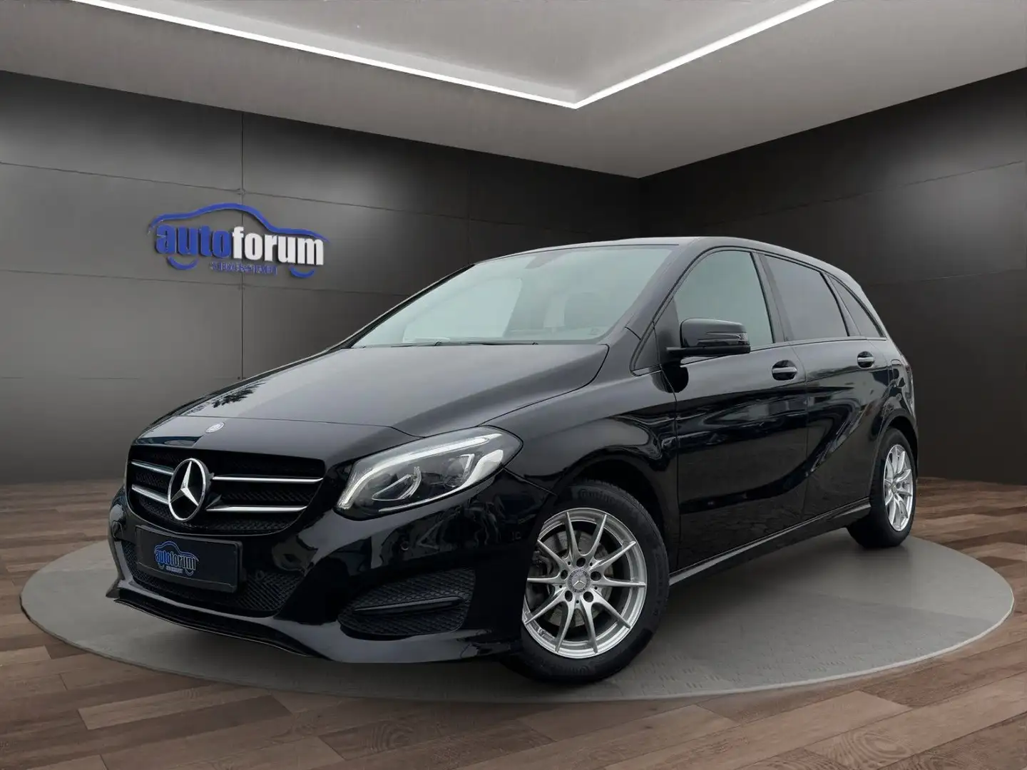 Mercedes-Benz B 220 d AHK°KAMERA°LED°NAVI°TOTWINKEL°SPORTSITZE Schwarz - 1