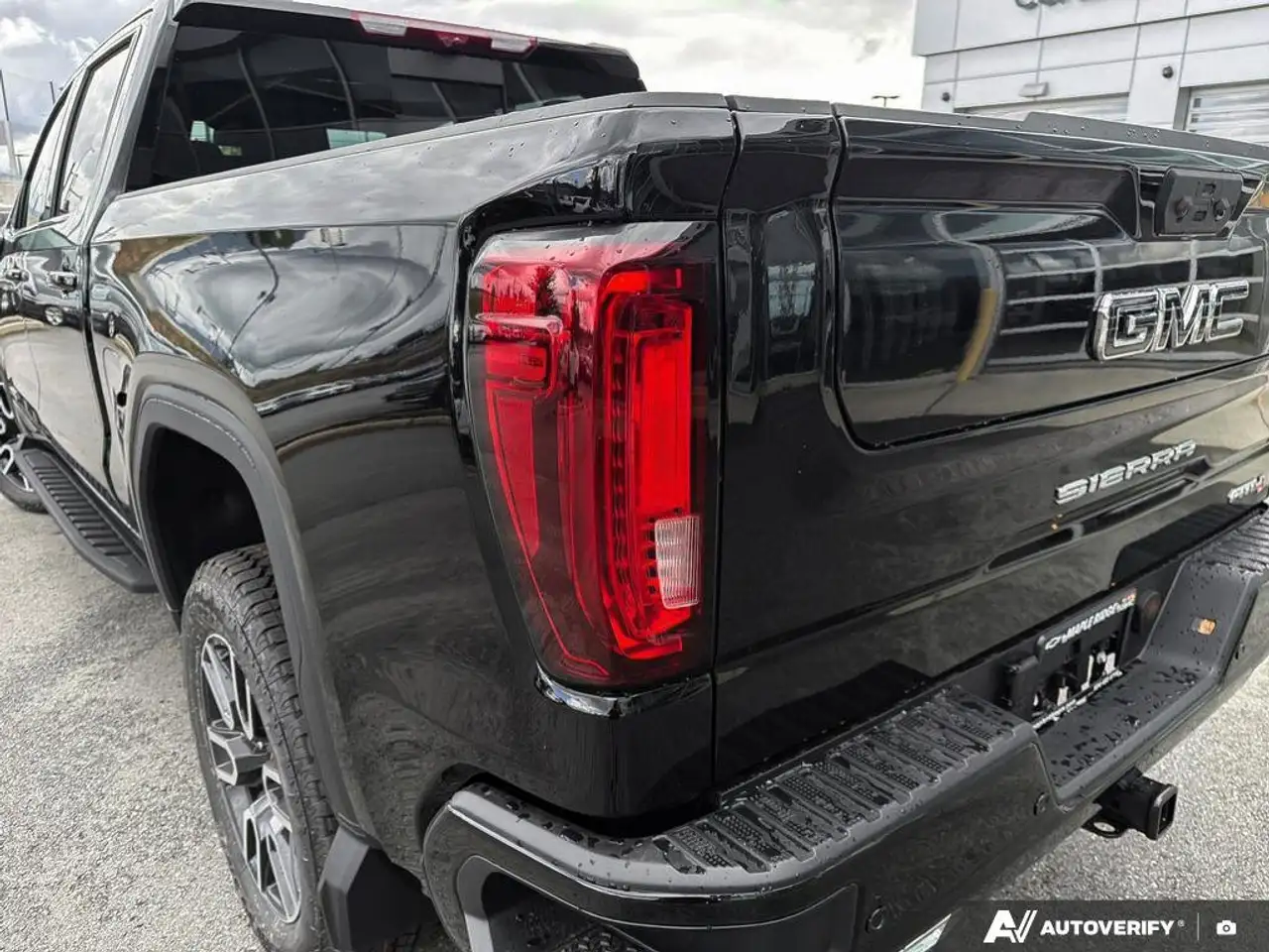 GMC Sierra 1500 снимка GMC Sierra 1500