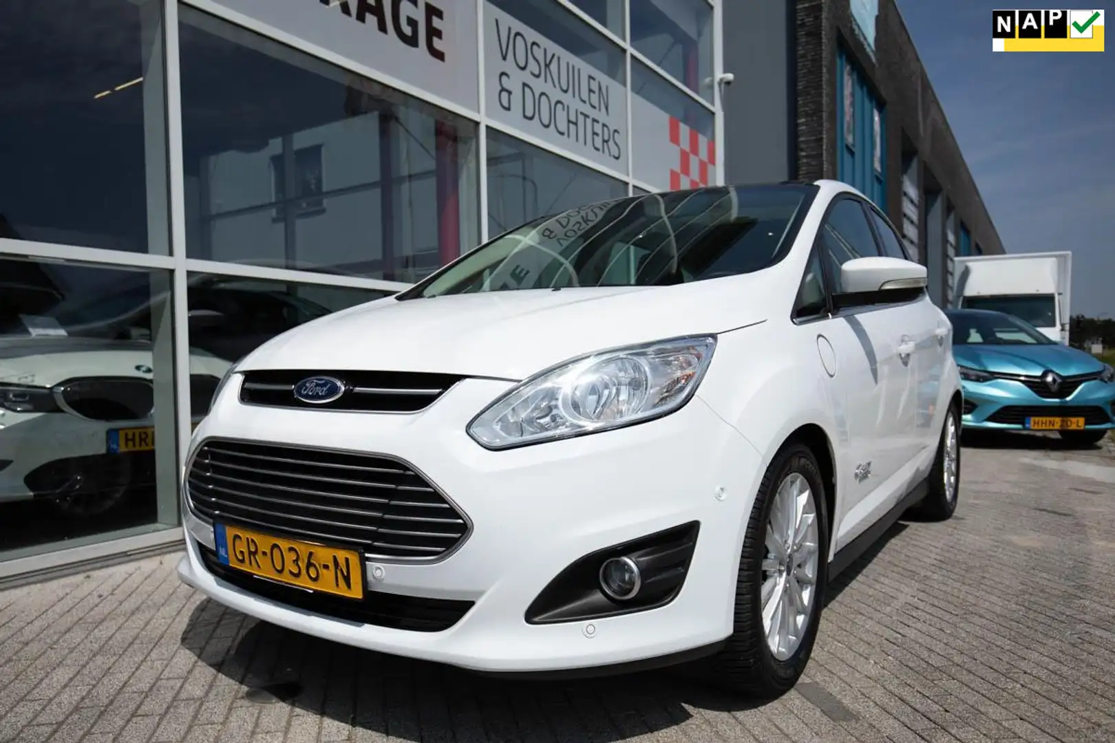 Ford C-Max 2.0 Plug-in Hybrid Titanium Plus| Panoramadak Weiß - 1